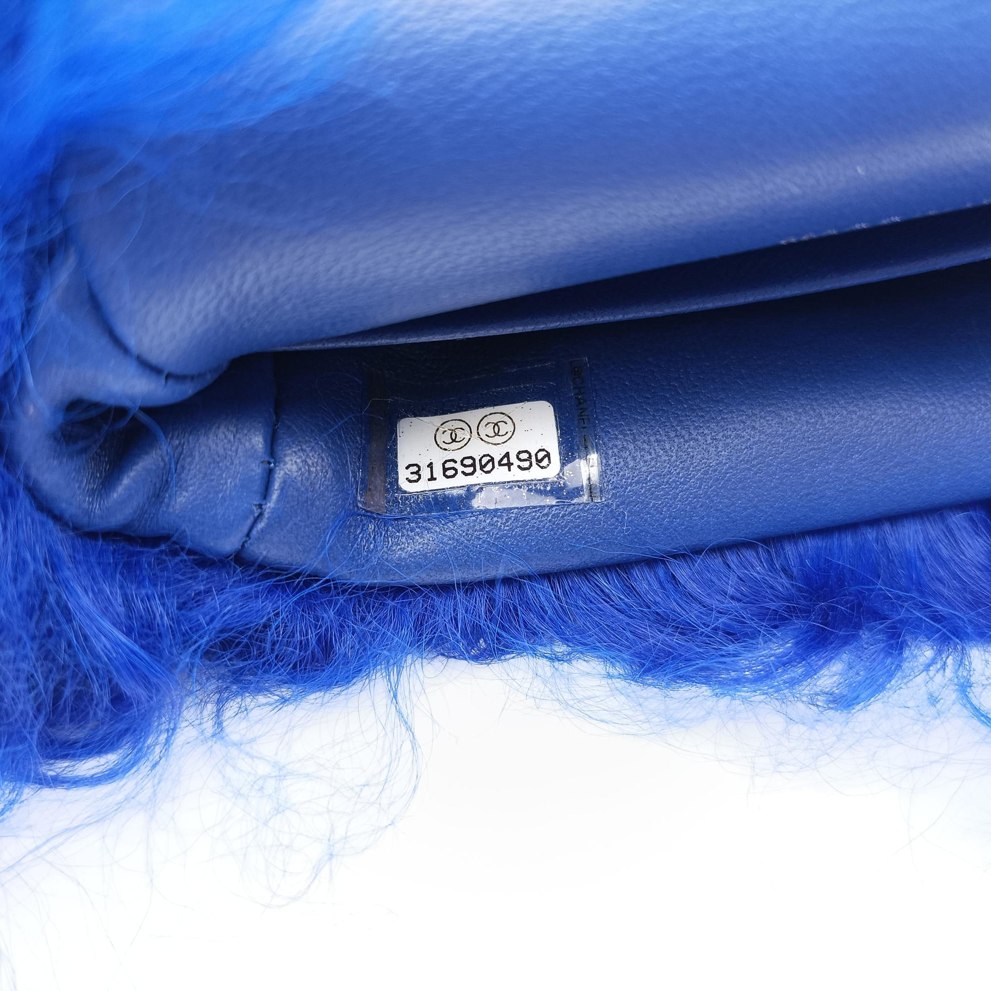 Pre-owned Chanel Shearling CC Hook Card Holder Blue wool AP2397 handbag | stylenewstar