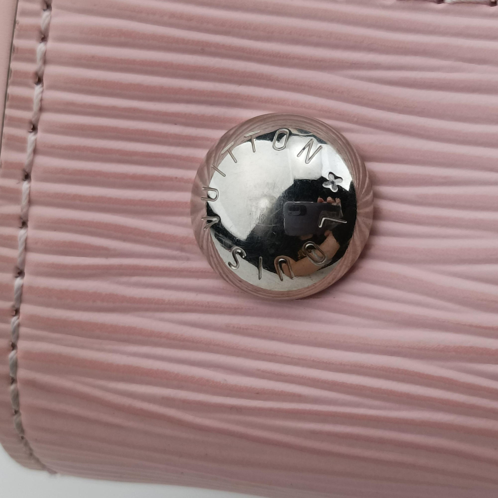 Pre-owned Louis Vuitton Cluny BB ROSE BALLERINE Epi M41338 handbag | stylenewstar