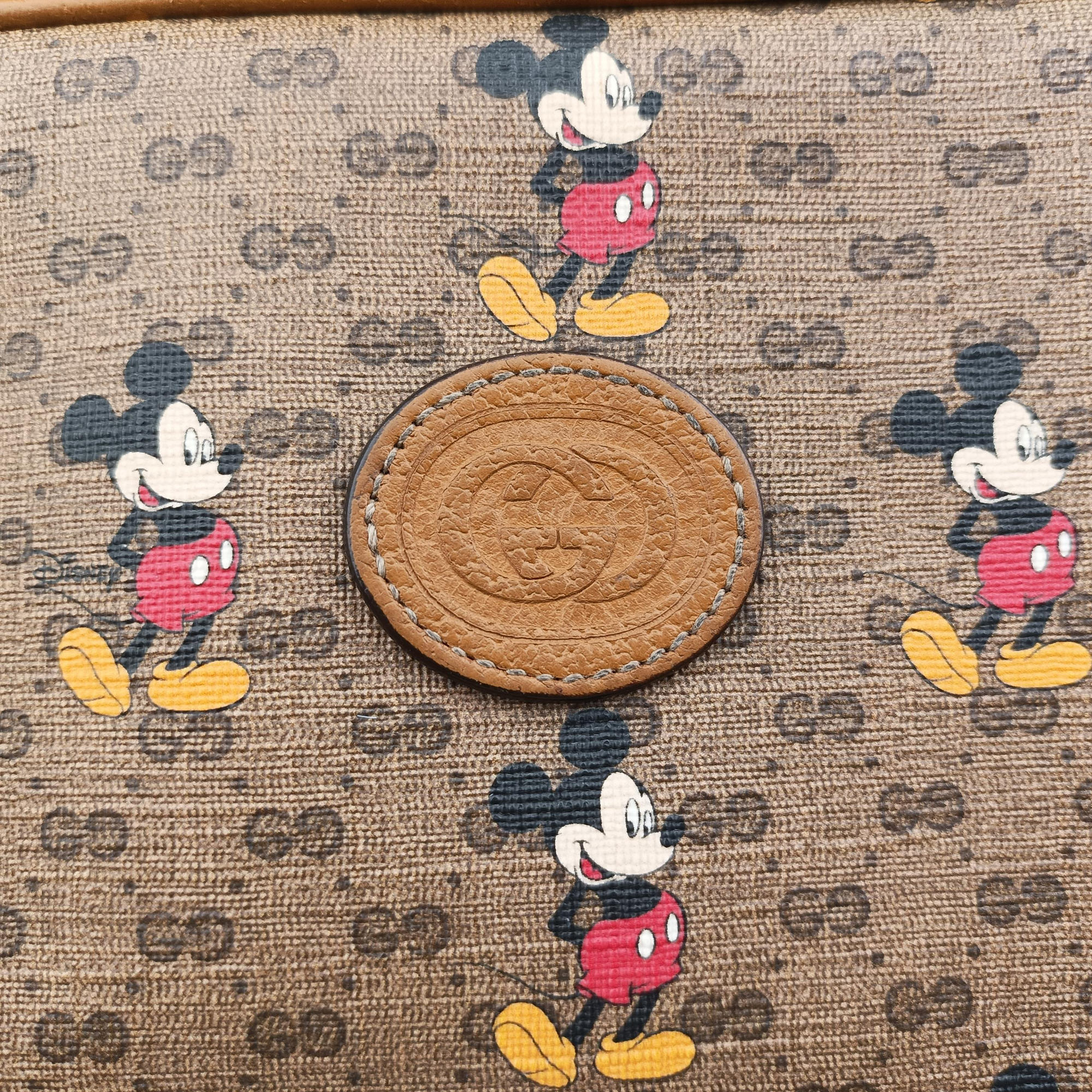 Pre-owned Gucci Mickey Mouse Disney collaboration Brown×Multicolour PVC coated canvas×leather 602536 shoulderbag | stylenewstar