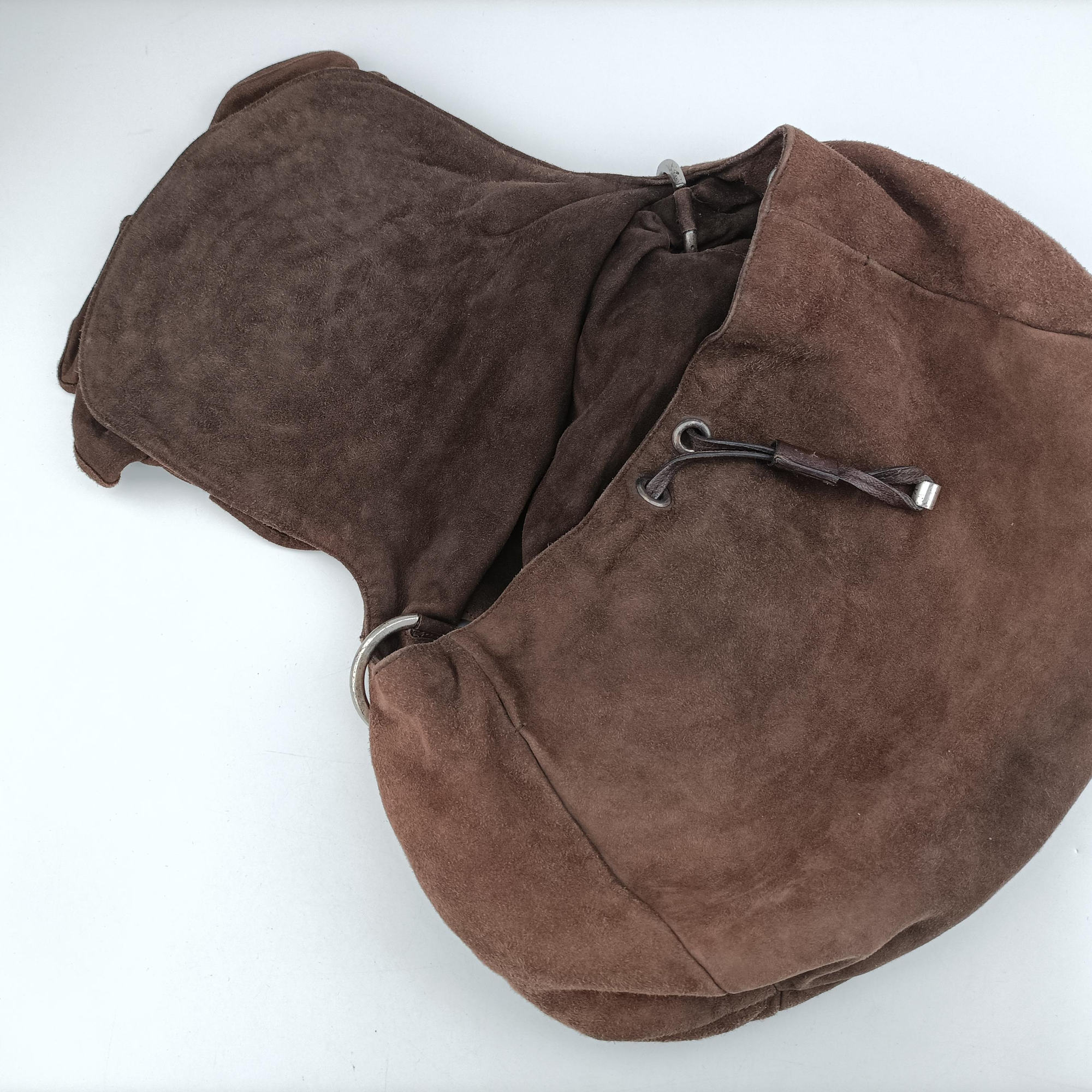 Pre-owned Yves Saint Laurent Mombasa Brown suede 112878 handbag | stylenewstar