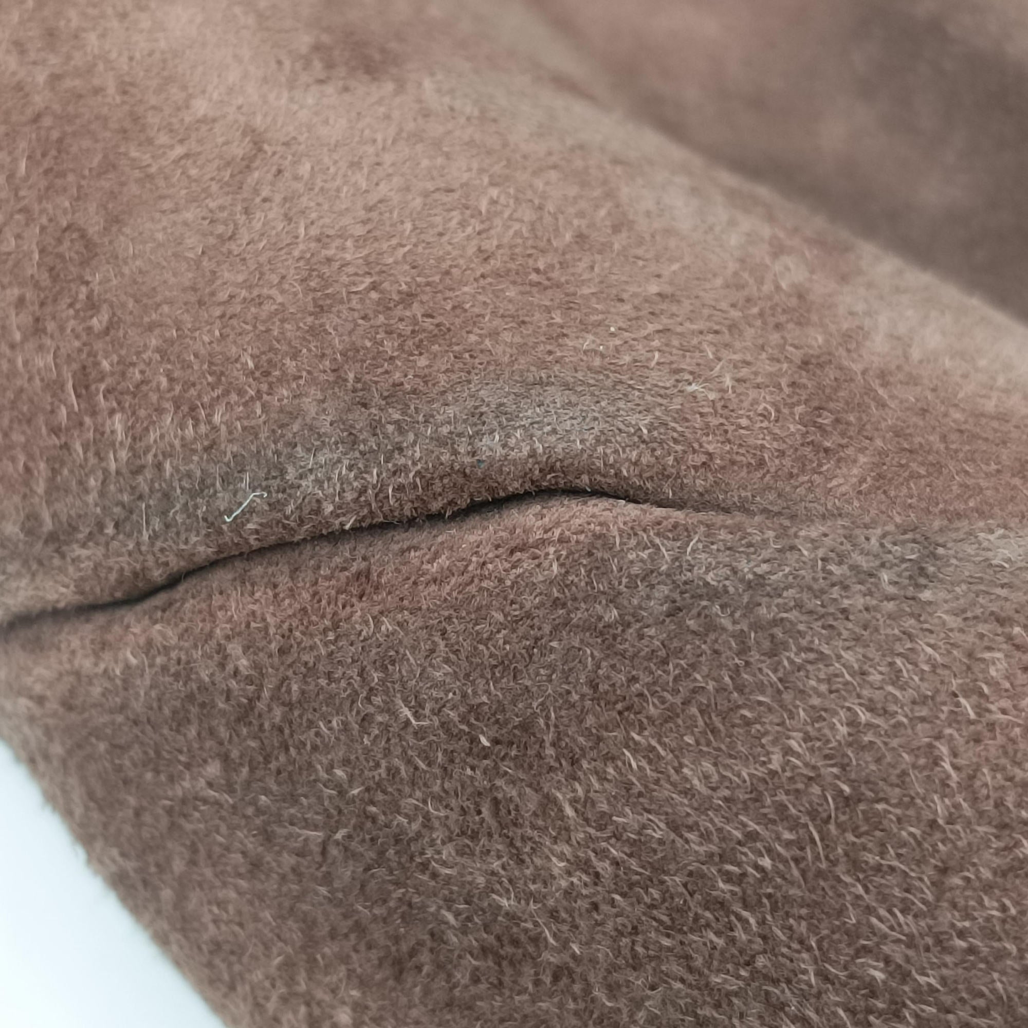 Pre-owned Yves Saint Laurent Mombasa Brown suede 112878 handbag | stylenewstar