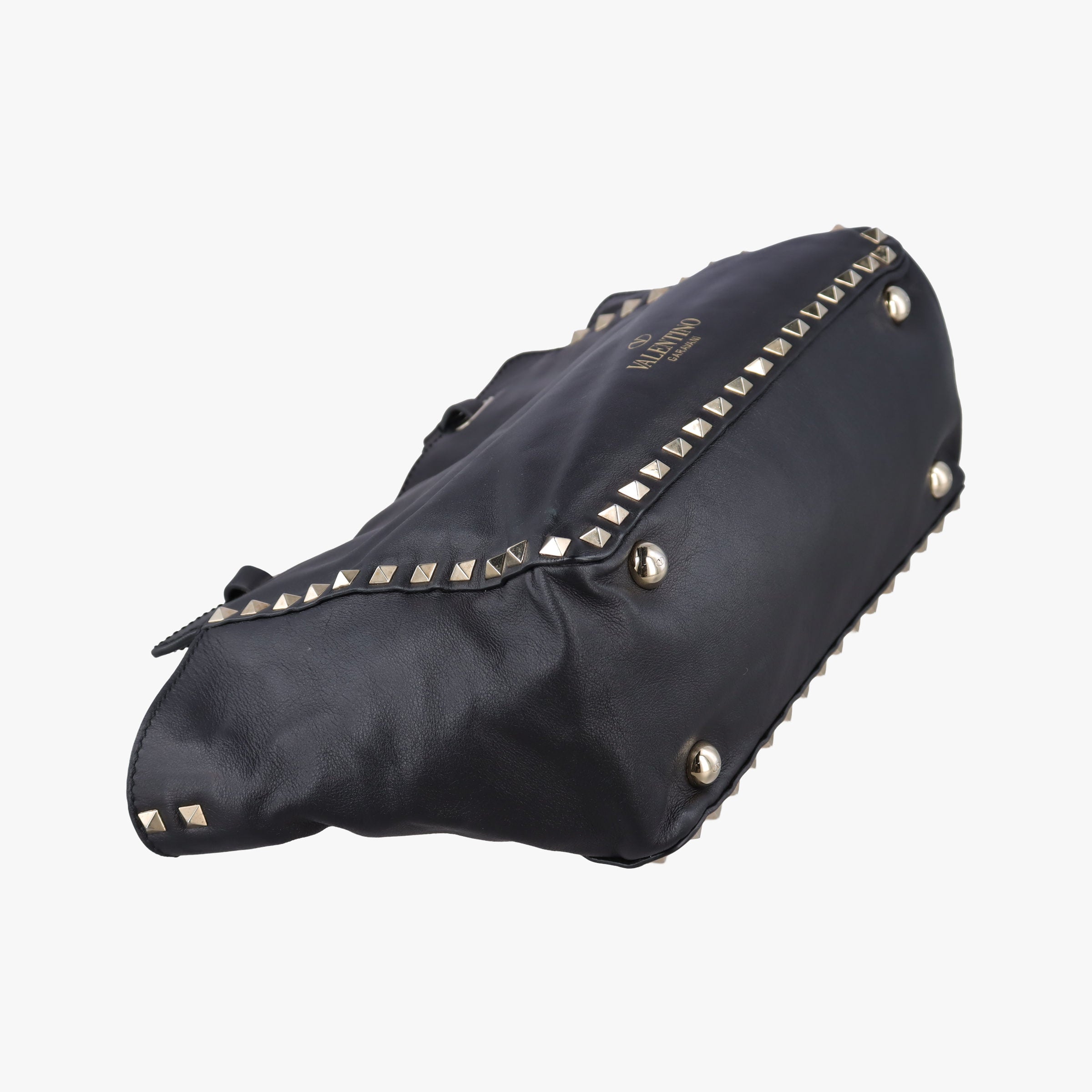 Pre-owned Valentino Rockstud Black Leather  shoulderbag | stylenewstar