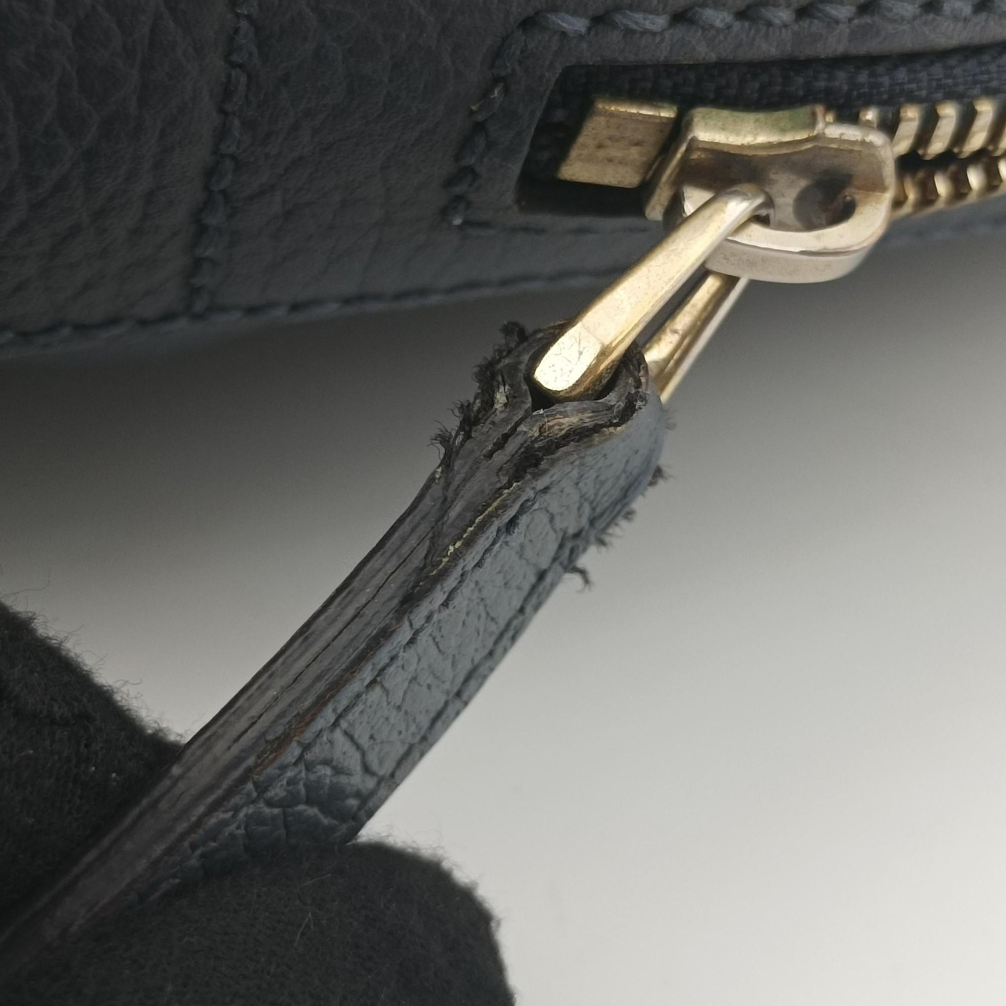 Vintage Gucci lady dollar Blue Leather 388560 shoulderbag | stylenewstar