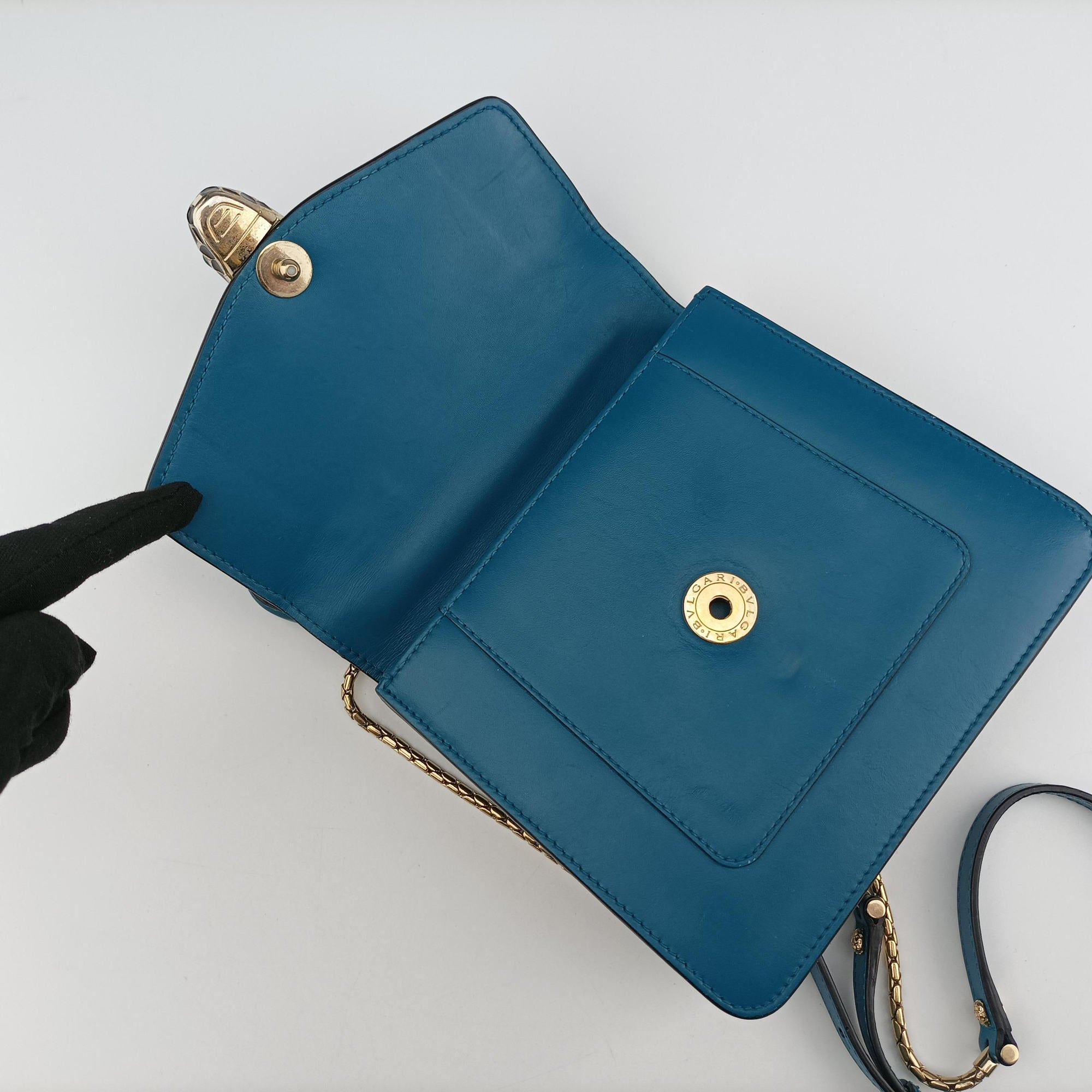 Pre-owned Bvlgari SERPENTI FOREVER Blue Leather  shoulderbag | stylenewstar