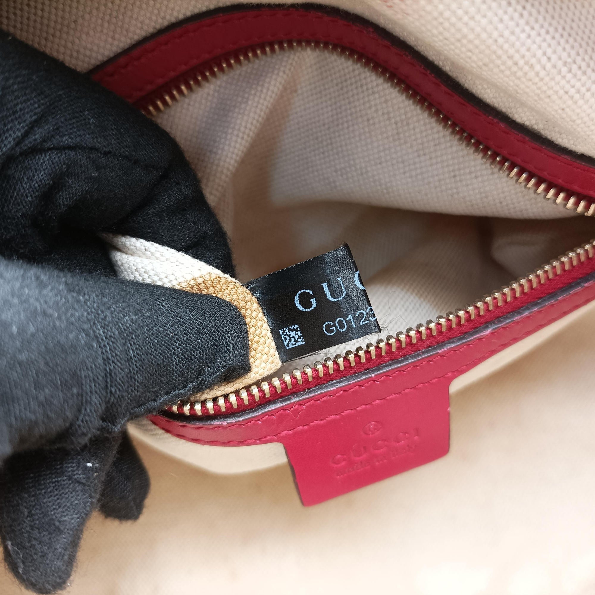 Pre-owned Gucci Sherry Line khaki×red canvas×leather 269876 shoulderbag | stylenewstar