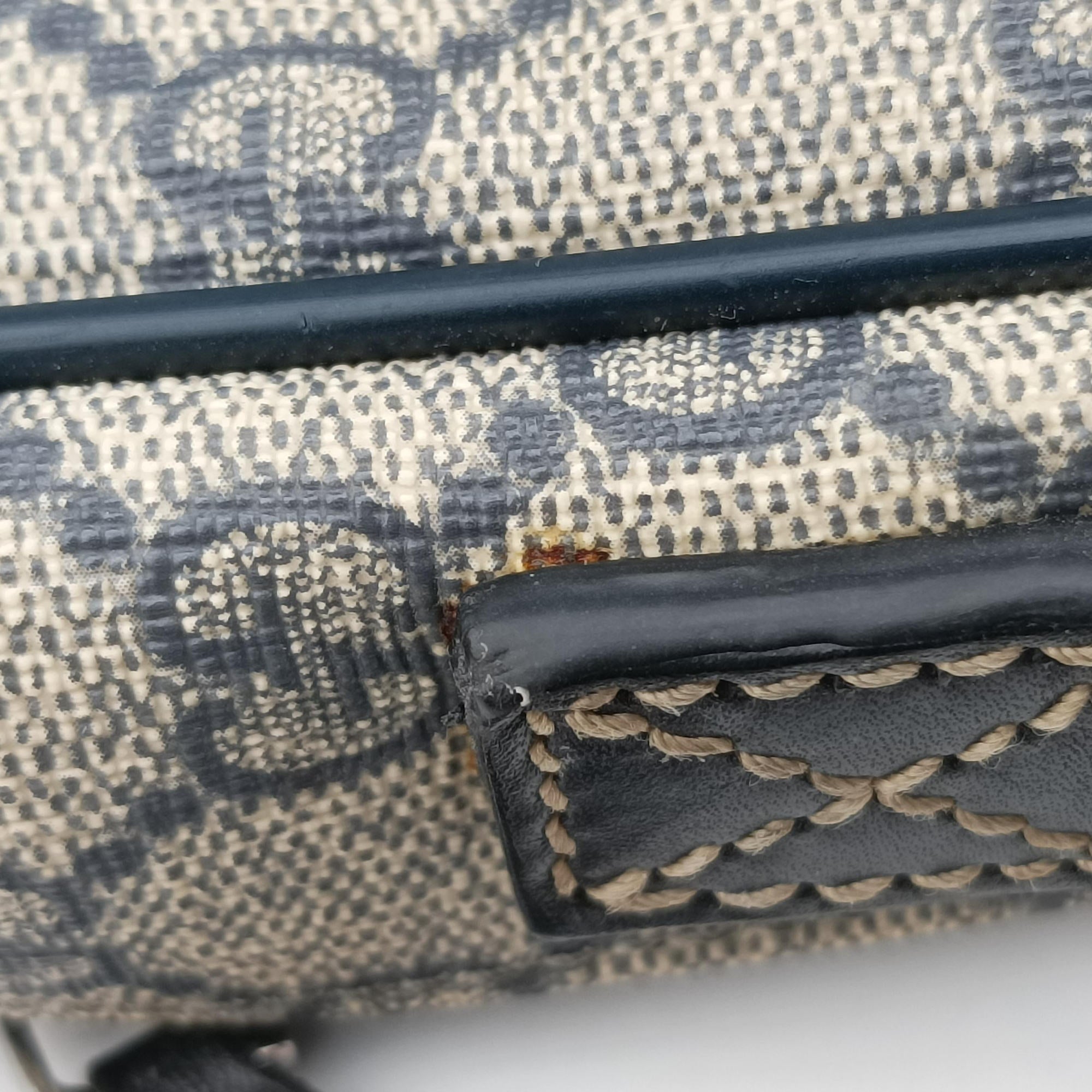 Vintage Gucci GG Supreme Briefcase Business Beige×Navy PVC coated canvas×Leather 223667 handbag | stylenewstar