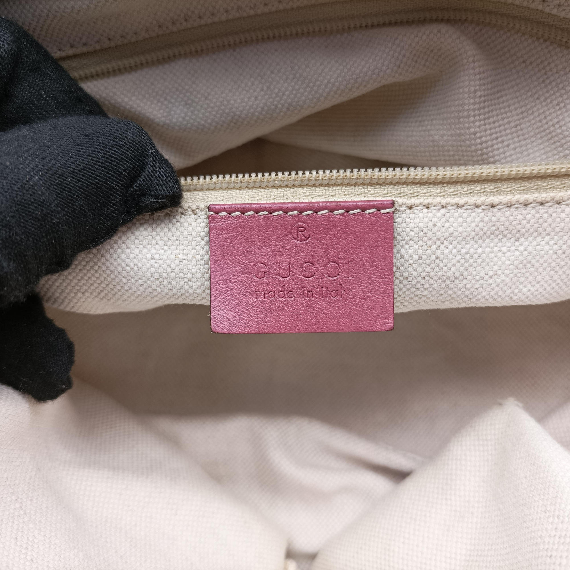 Pre-owned Gucci Sukey Beige × Pink canvas×leather 247902 shoulderbag | stylenewstar