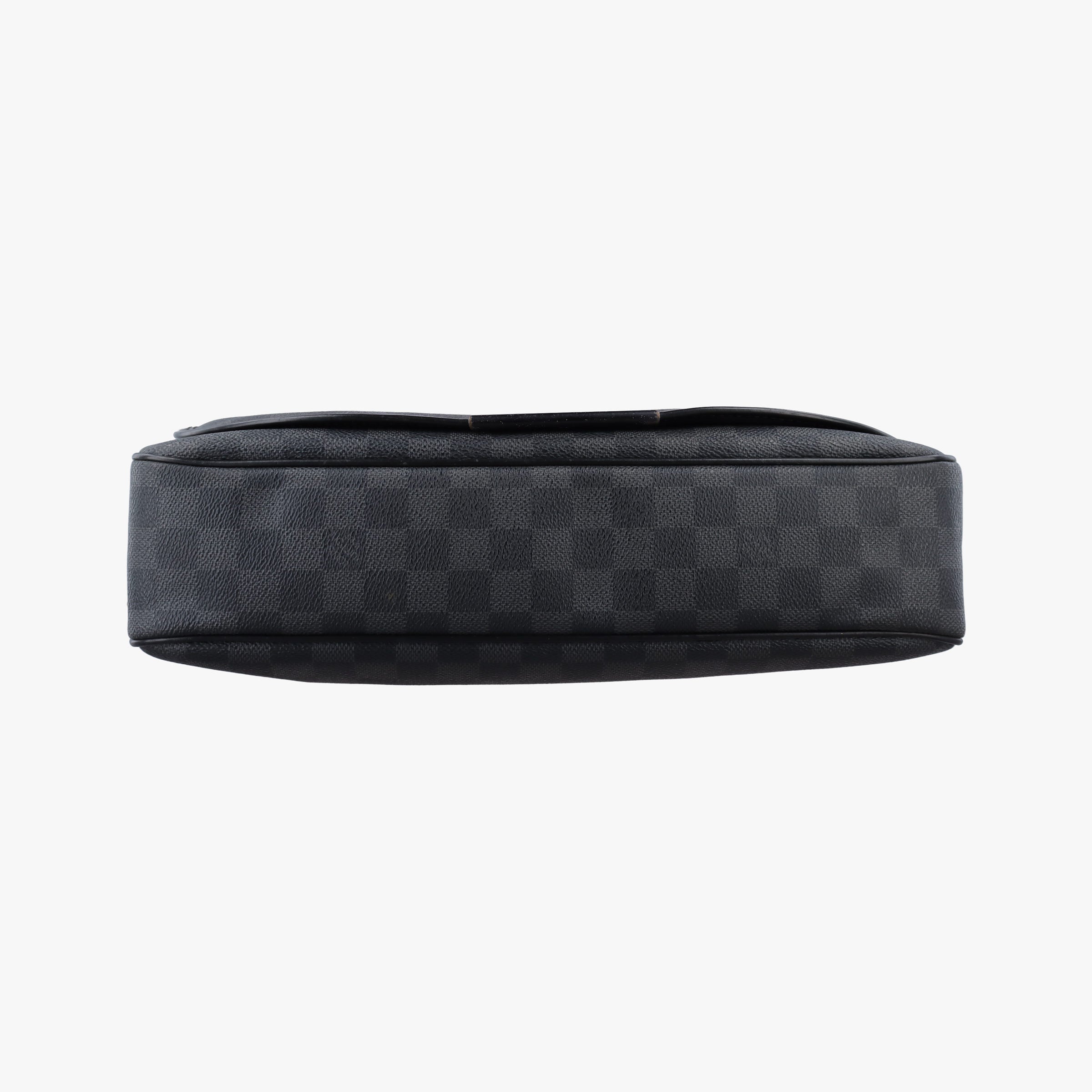 Secondhand Louis Vuitton DANIEL MM Noir Damier Graphite N58029 shoulderbag | stylenewstar