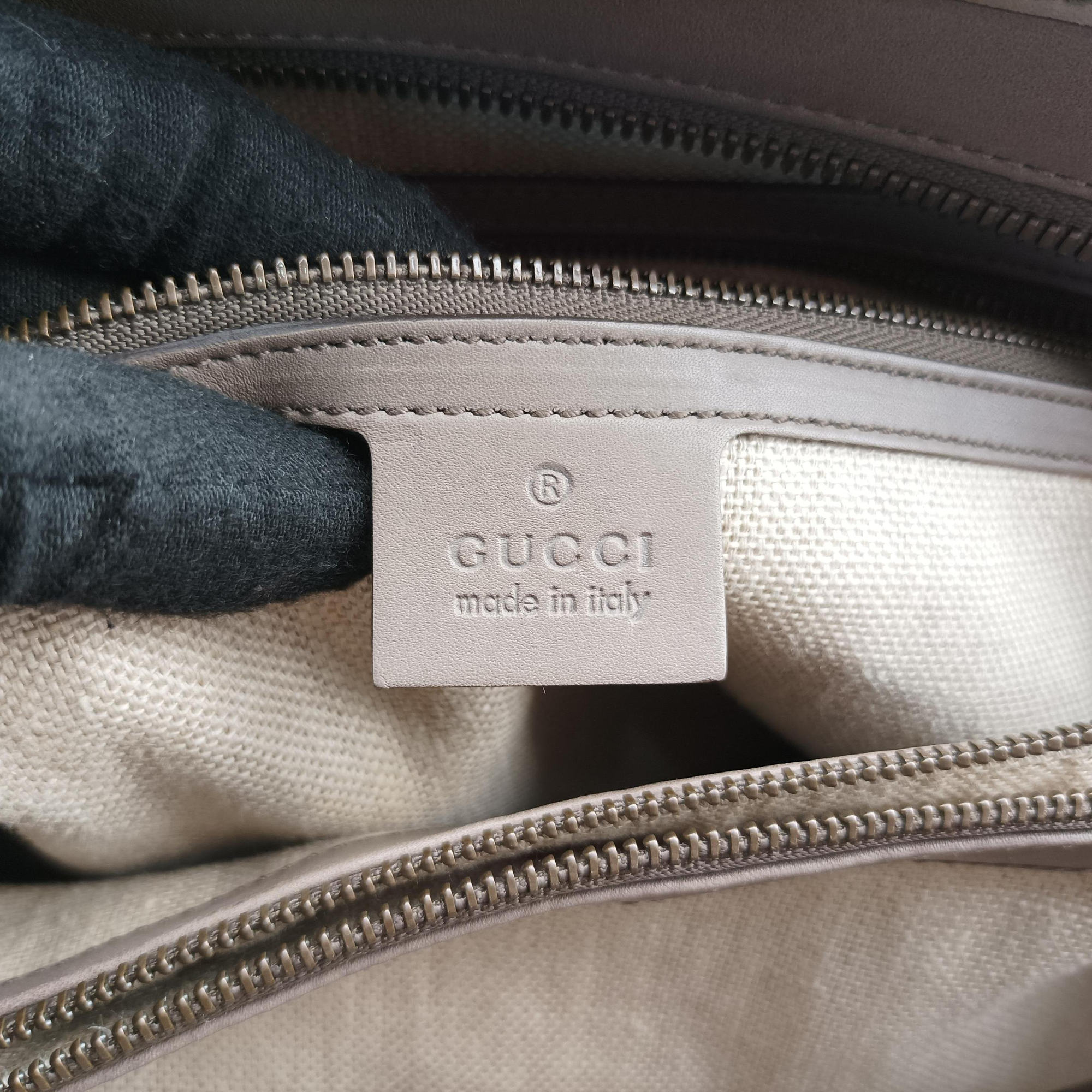 Pre-owned Gucci horse bit Grey Leather 296900 handbag | stylenewstar