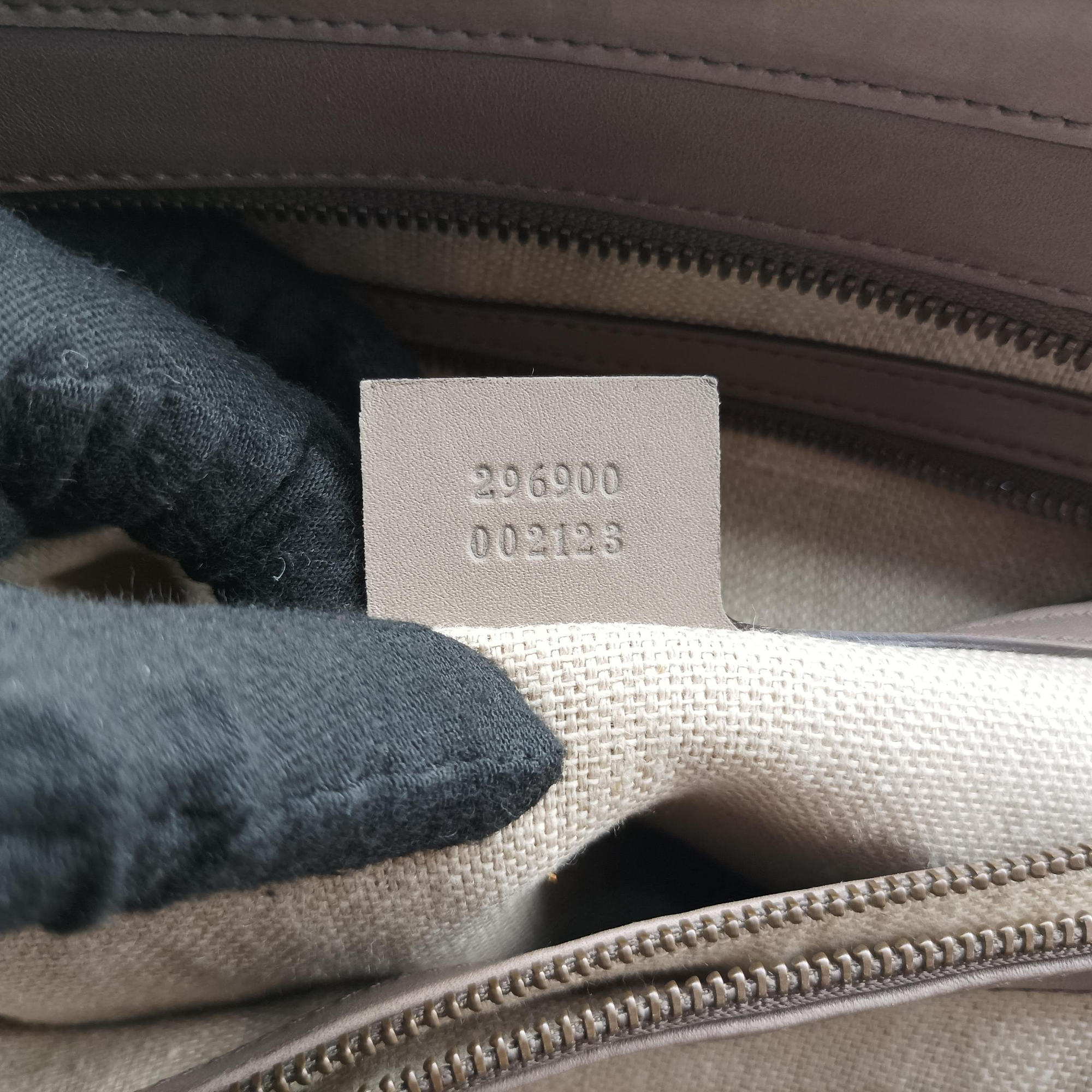 Pre-owned Gucci horse bit Grey Leather 296900 handbag | stylenewstar