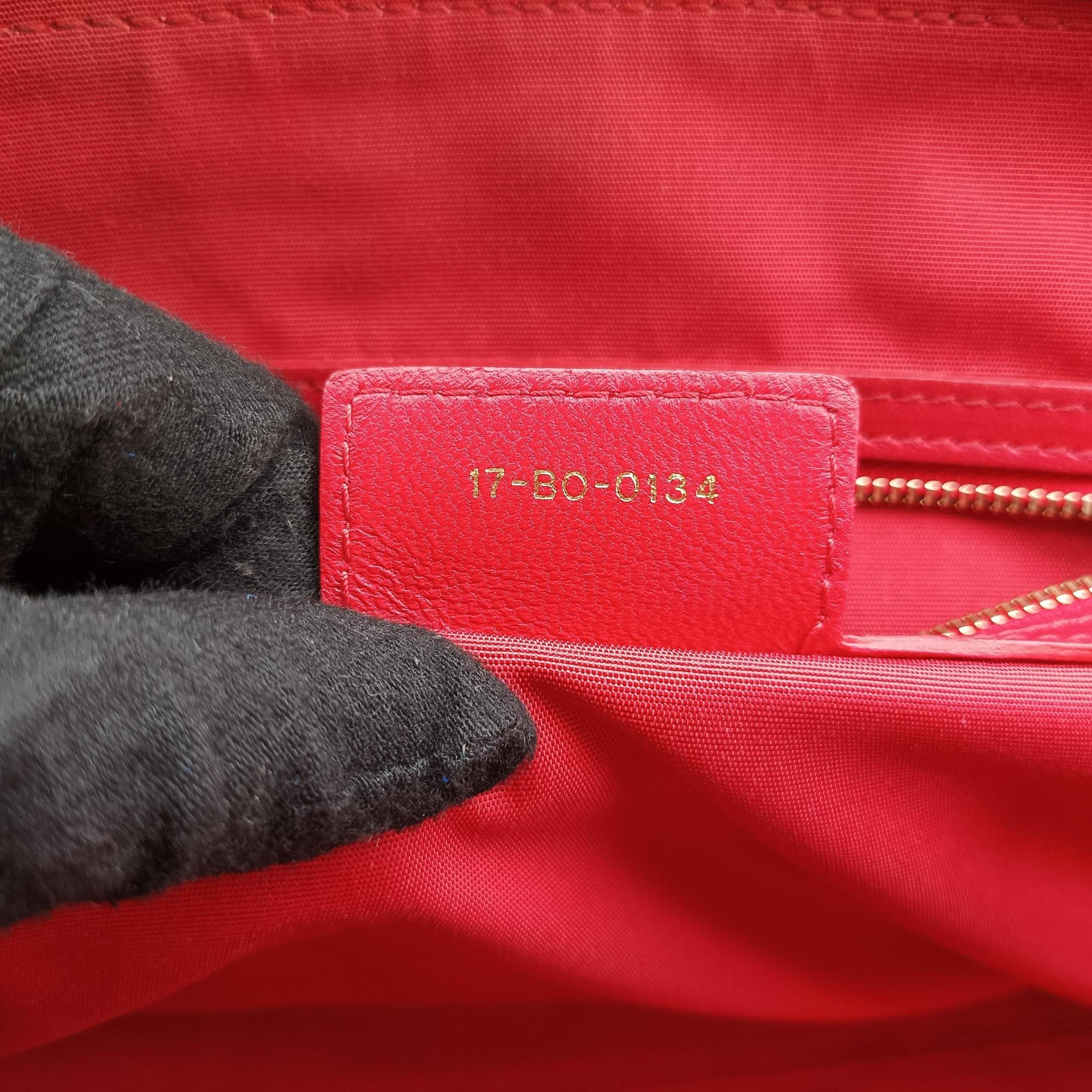 Pre-owned Christian Dior Cannage Dior Soft Shopping Red lambskin  shoulderbag | stylenewstar