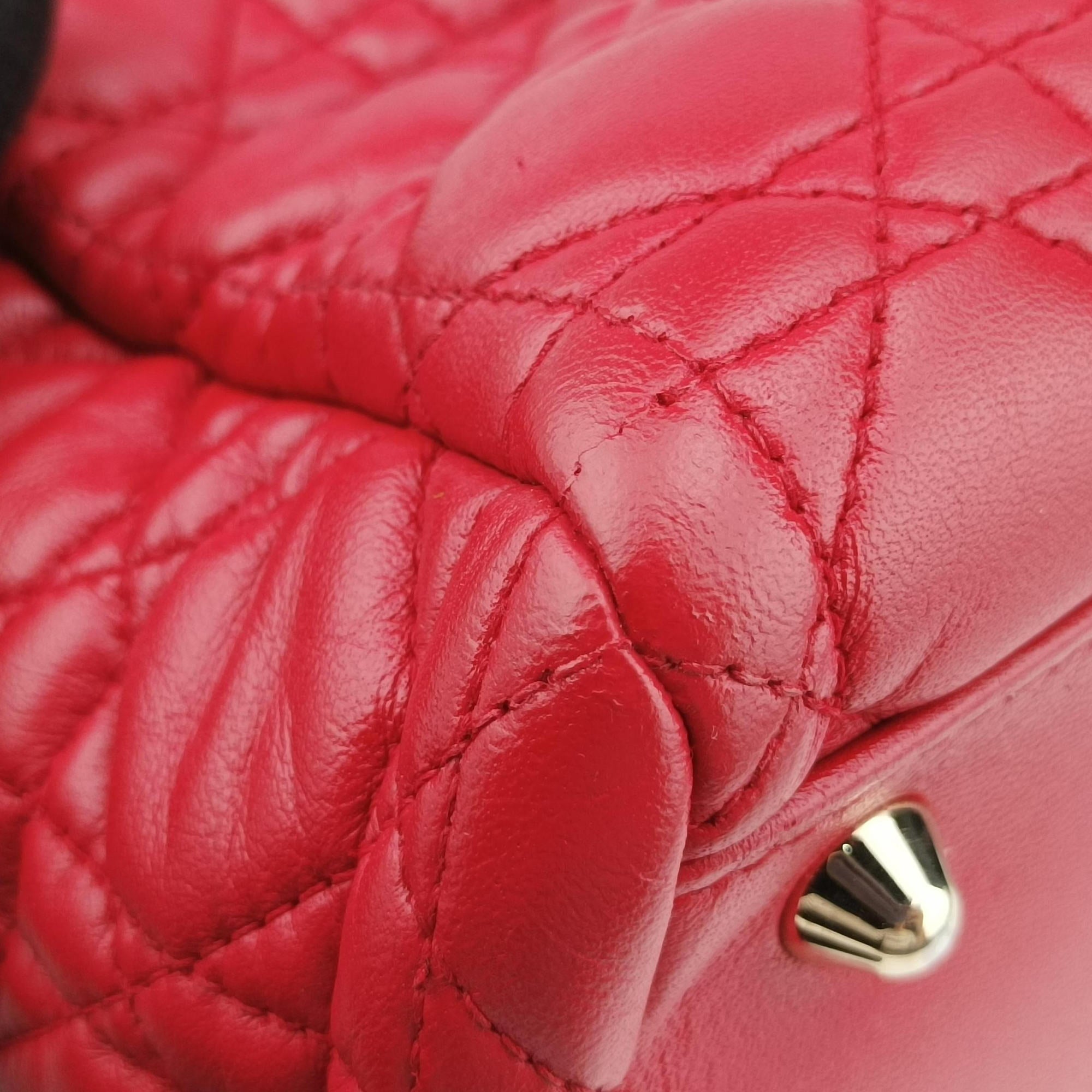 Pre-owned Christian Dior Cannage Dior Soft Shopping Red lambskin  shoulderbag | stylenewstar