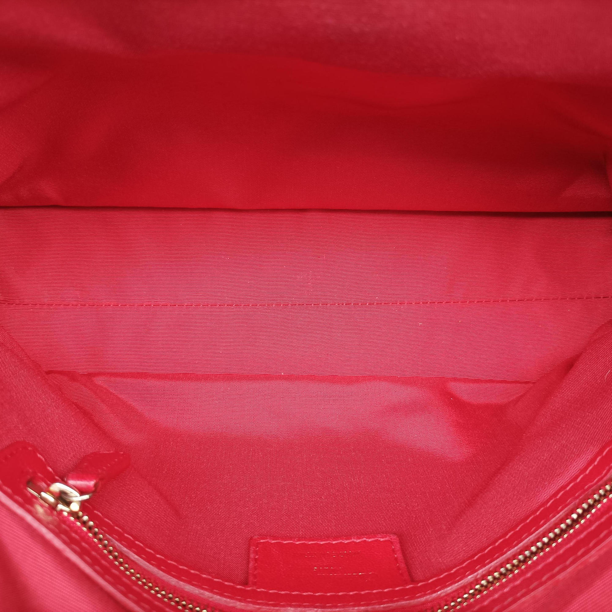 Pre-owned Christian Dior Cannage Dior Soft Shopping Red lambskin  shoulderbag | stylenewstar