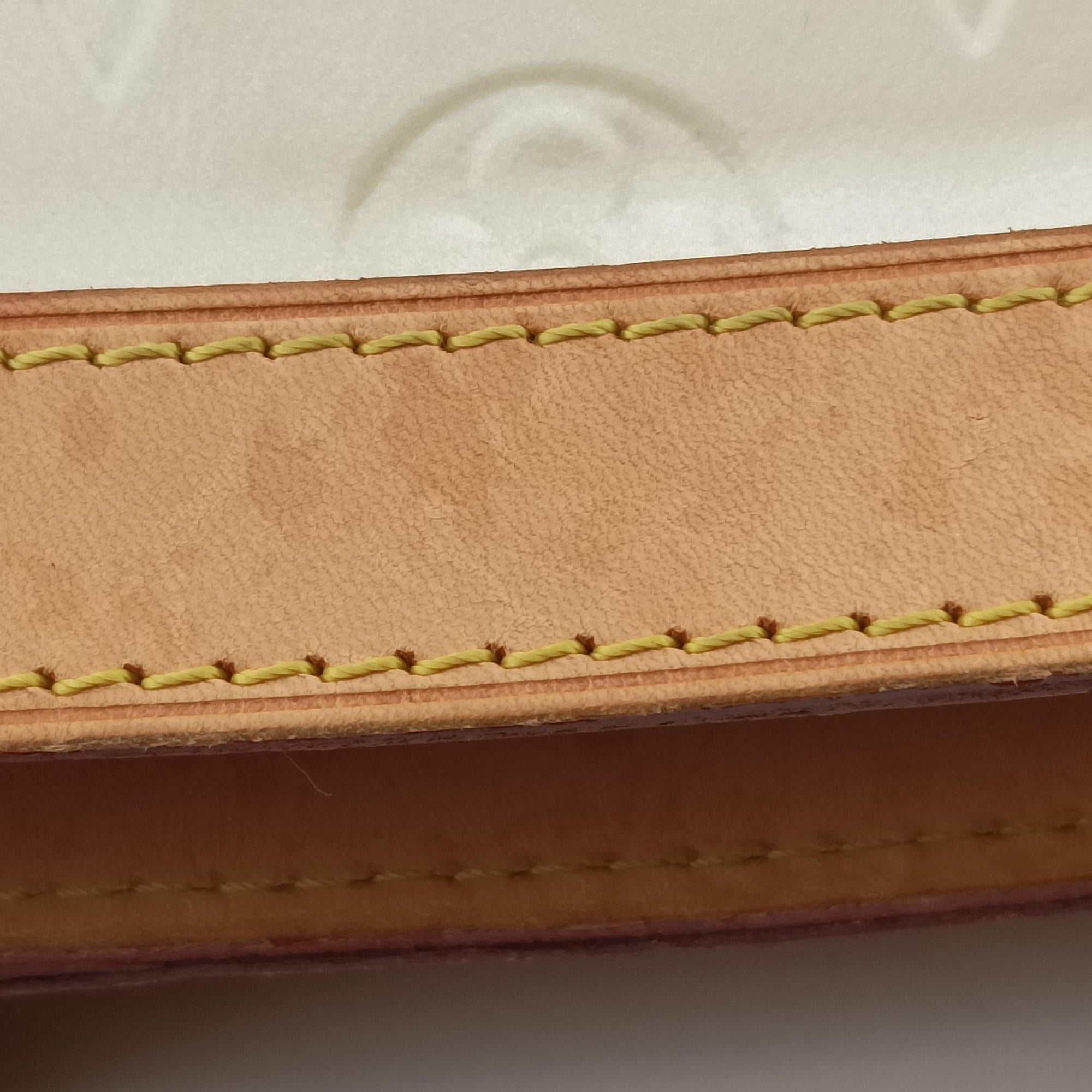 Pre-owned Louis Vuitton Bréa MM Broncorail Vernis M91456 shoulderbag | stylenewstar