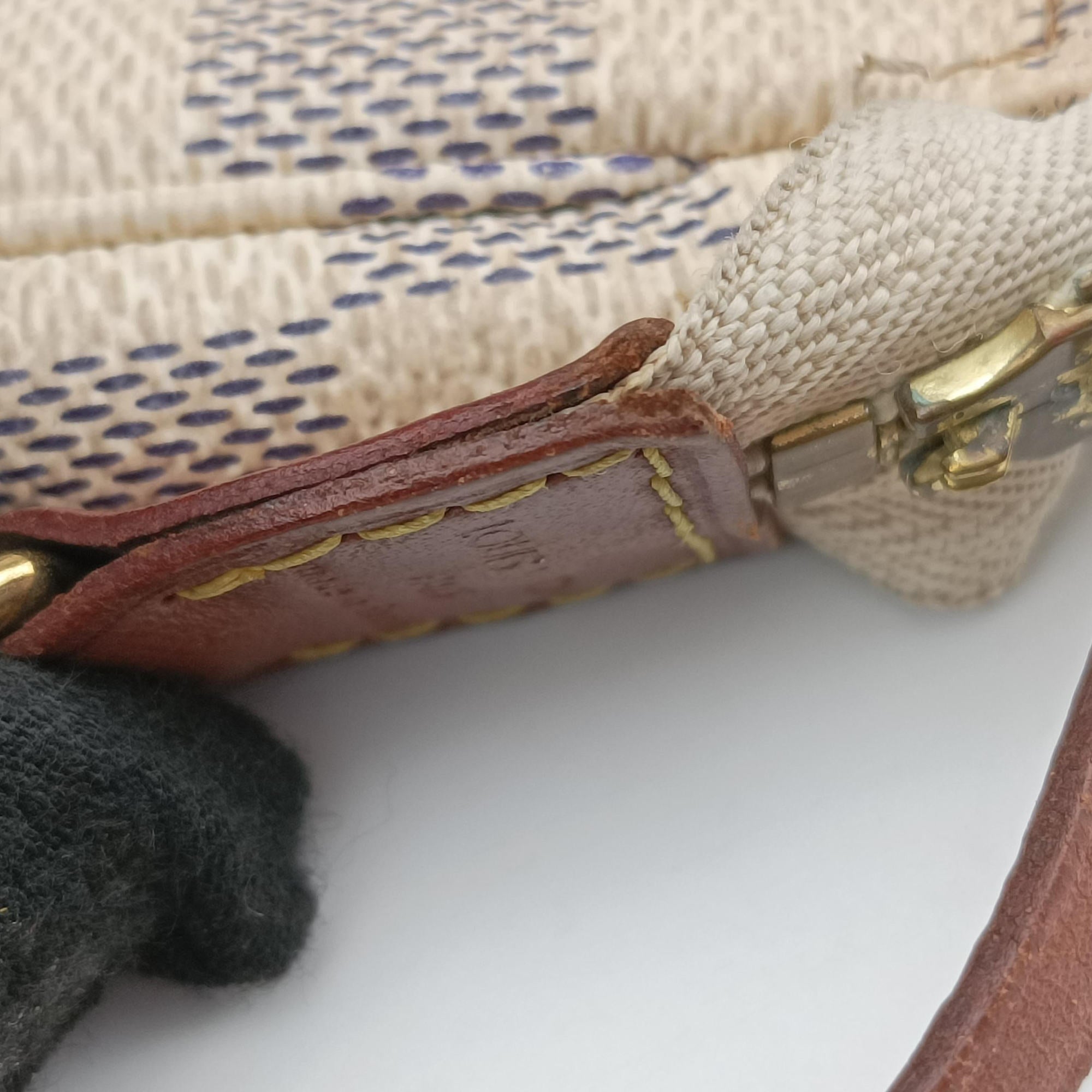 Pre-owned Louis Vuitton Mini Pochette Accessoires Azur Damier Canvas N58010 handbag | stylenewstar