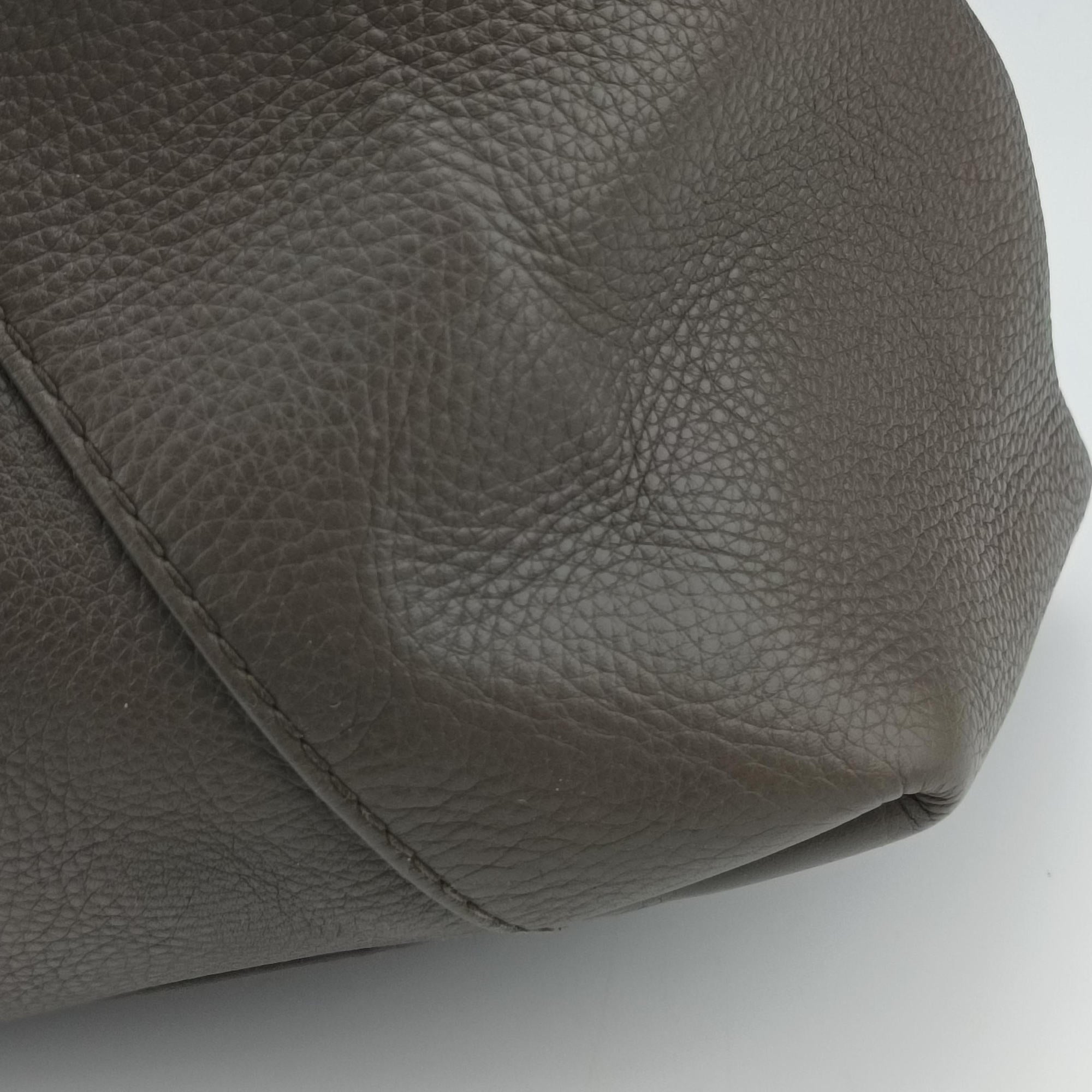 Pre-owned Gucci Greenwich Medium Grey Leather 268747 handbag | stylenewstar