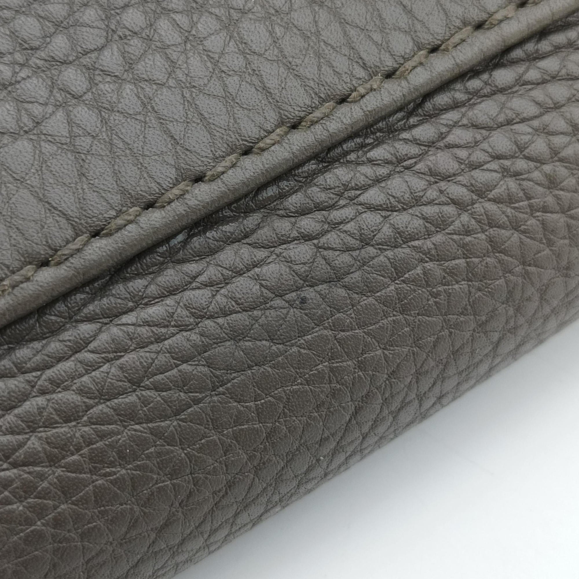 Pre-owned Gucci Greenwich Medium Grey Leather 268747 handbag | stylenewstar