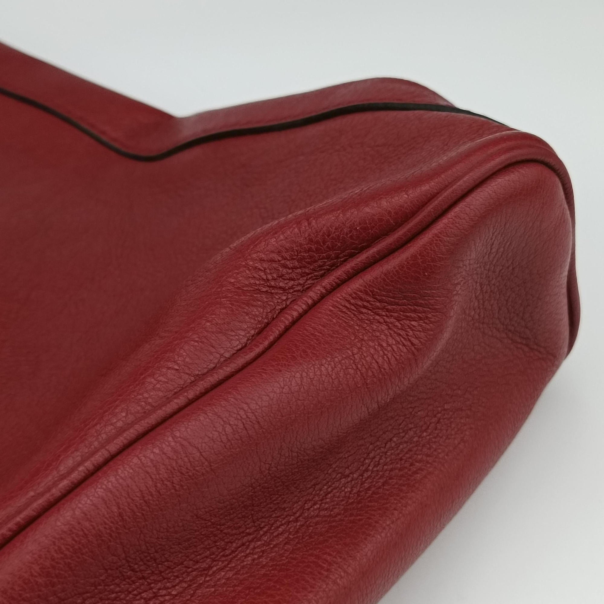 Pre-owned Gucci Re(Belle) Red Leather 515937 handbag | stylenewstar