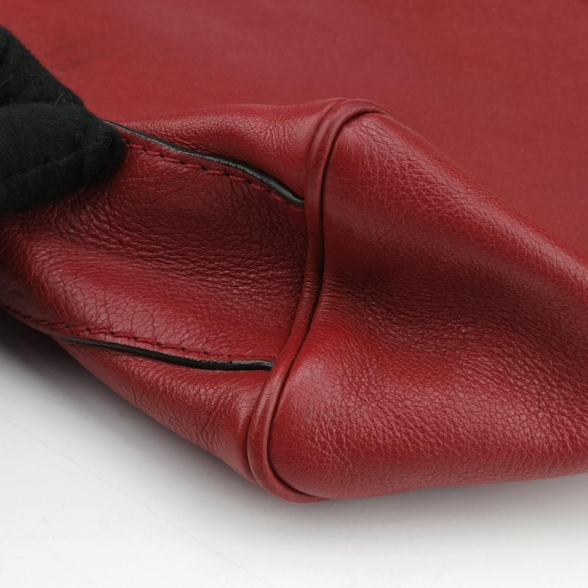 Pre-owned Gucci Re(Belle) Red Leather 515937 handbag | stylenewstar