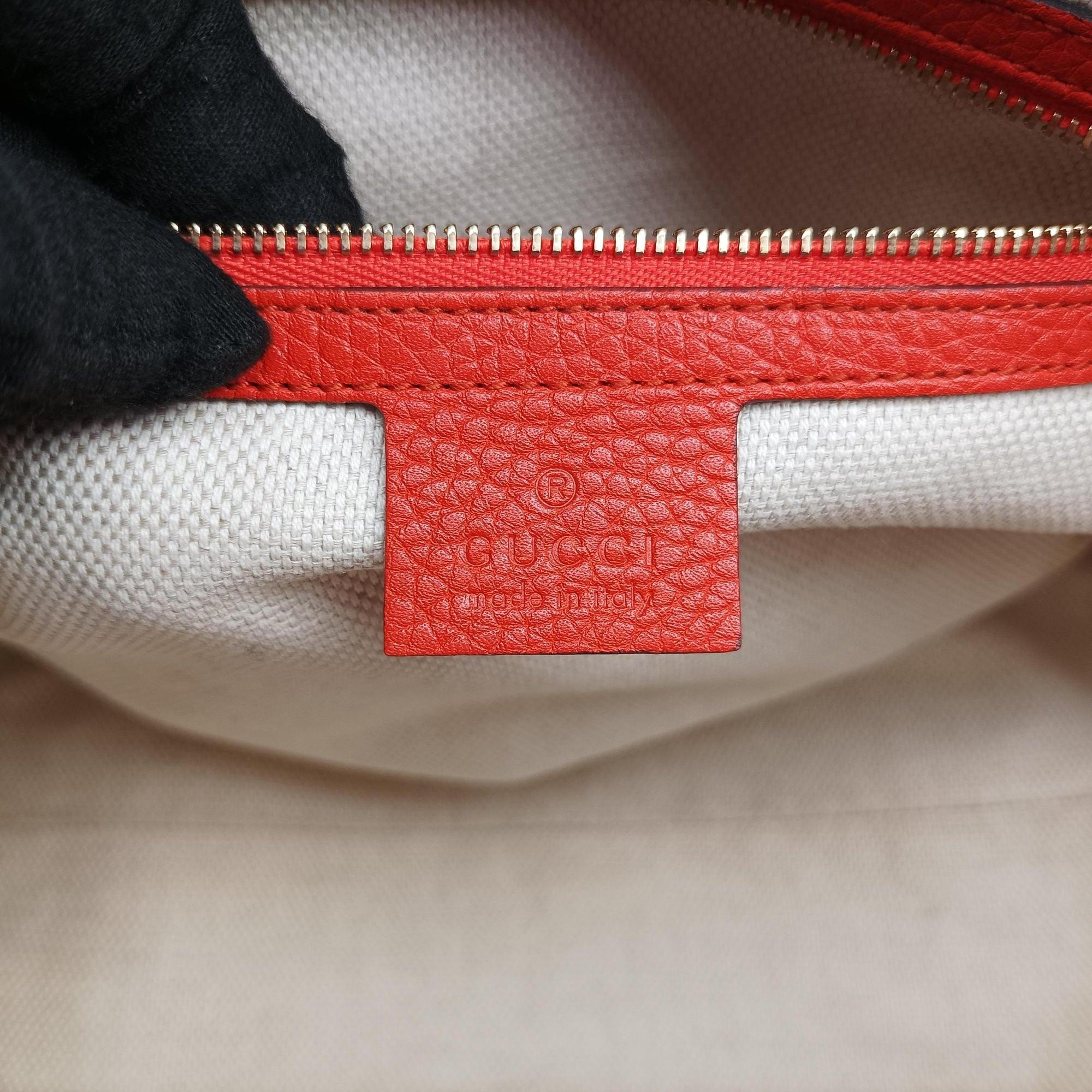 Pre-owned Gucci Soho Orange Leather 369176 shoulderbag | stylenewstar