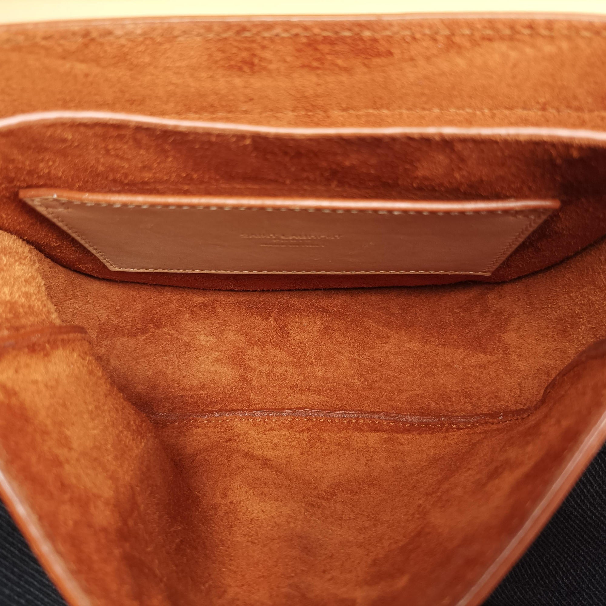 Pre-owned Yves Saint Laurent KAIA Beige Leather 619740 shoulderbag | stylenewstar