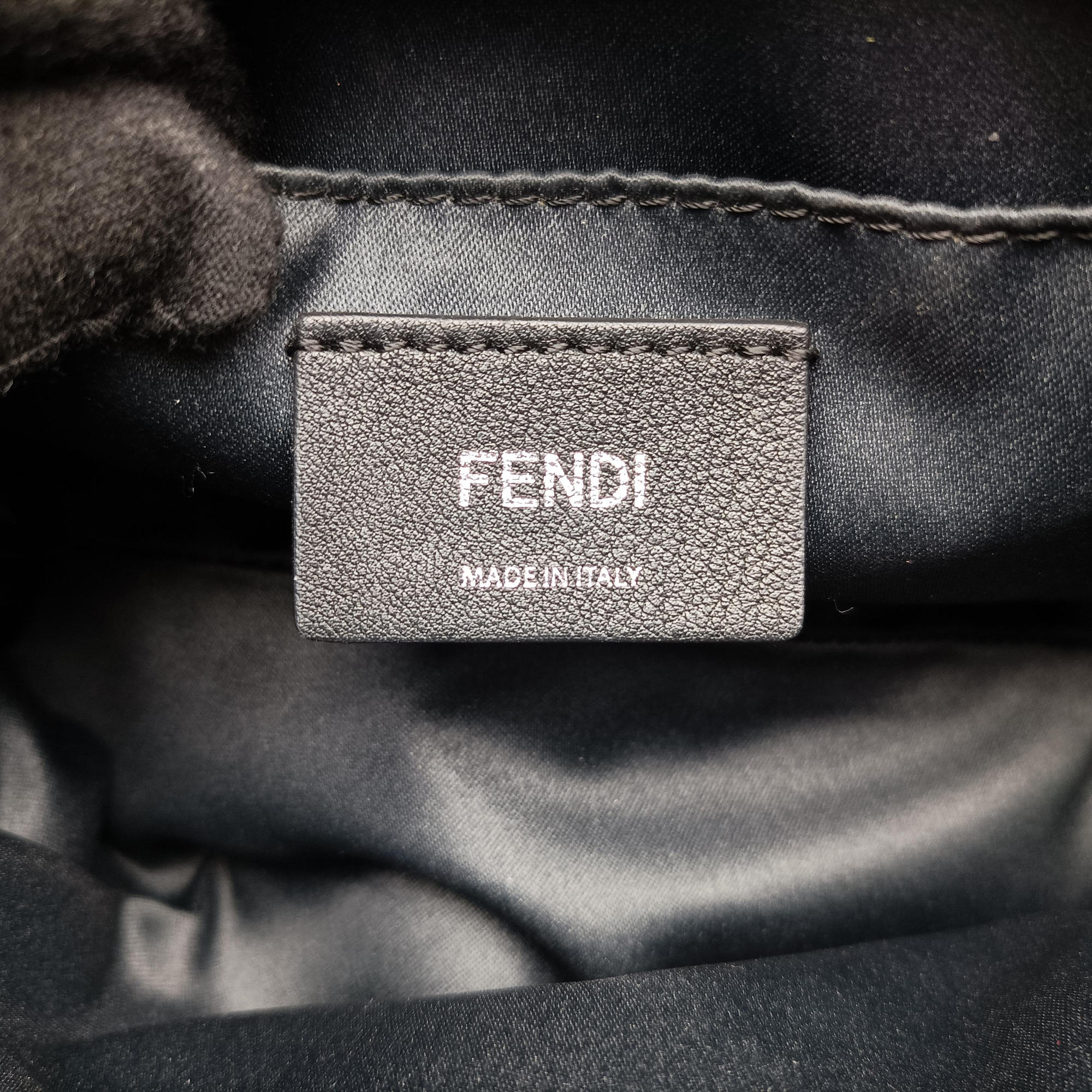 Pre-owned Fendi By the Way Pink Leather 8BL135 shoulderbag | stylenewstar