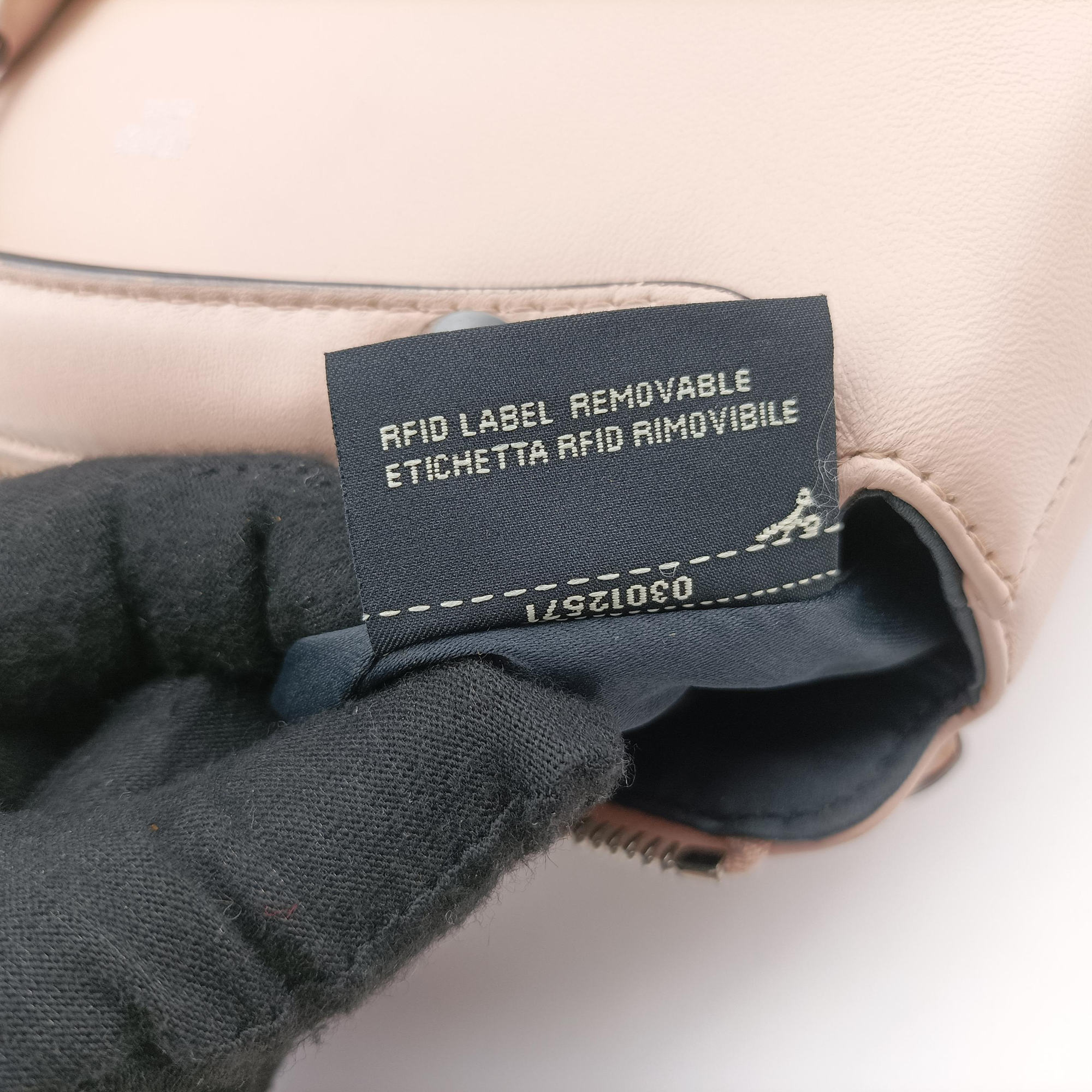Pre-owned Fendi By the Way Pink Leather 8BL135 shoulderbag | stylenewstar
