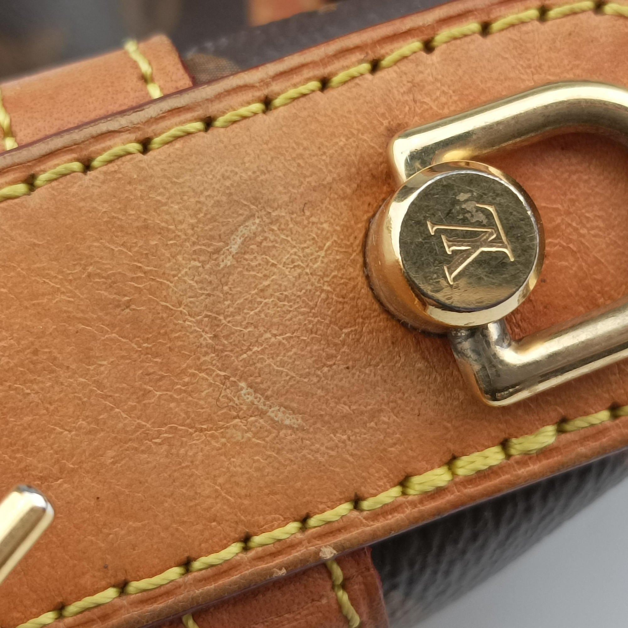 Pre-owned Louis Vuitton DUFFLE brown Monogram Canvas M43587 shoulderbag | stylenewstar
