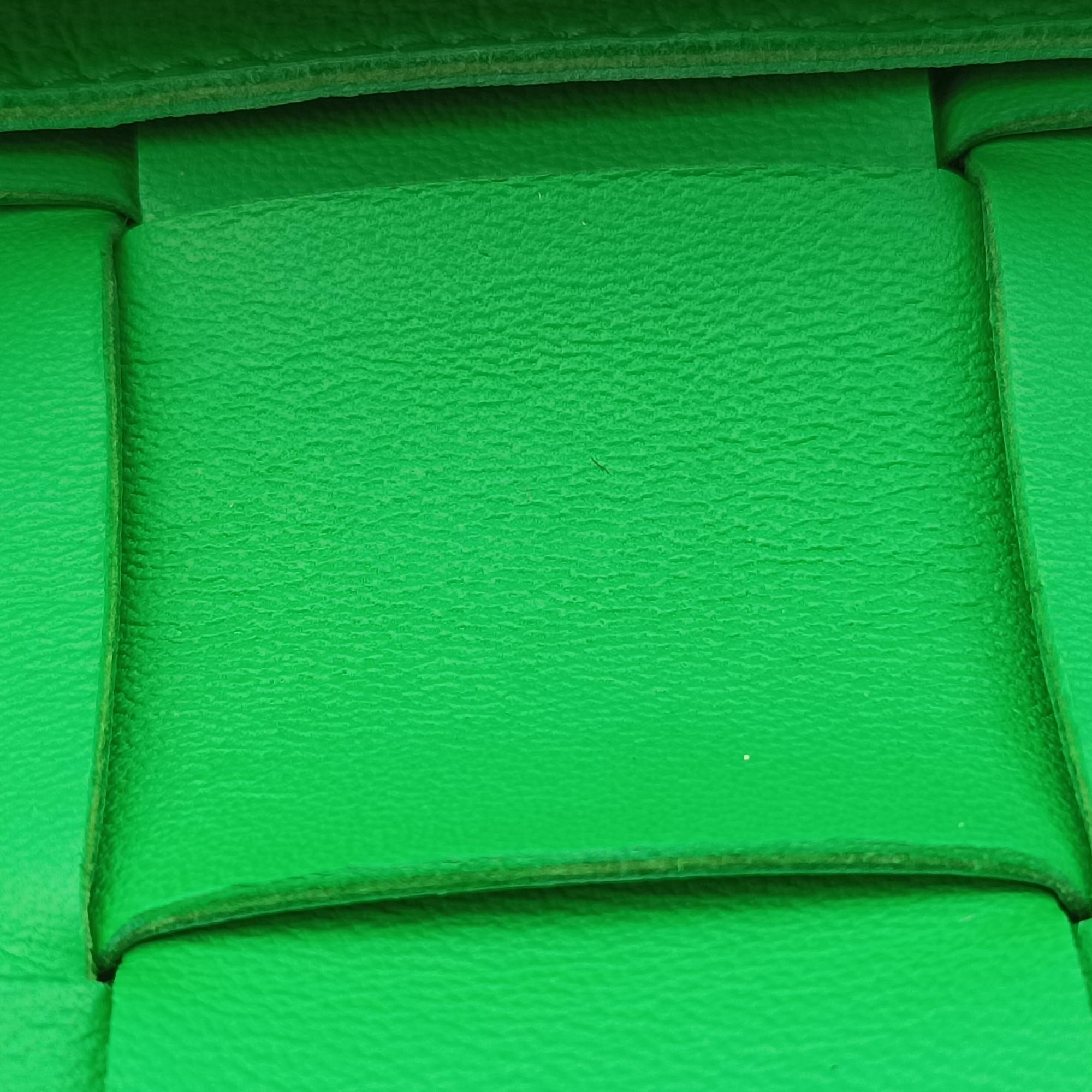 Pre-owned Bottega Veneta candy cassette Green lambskin  shoulderbag | stylenewstar