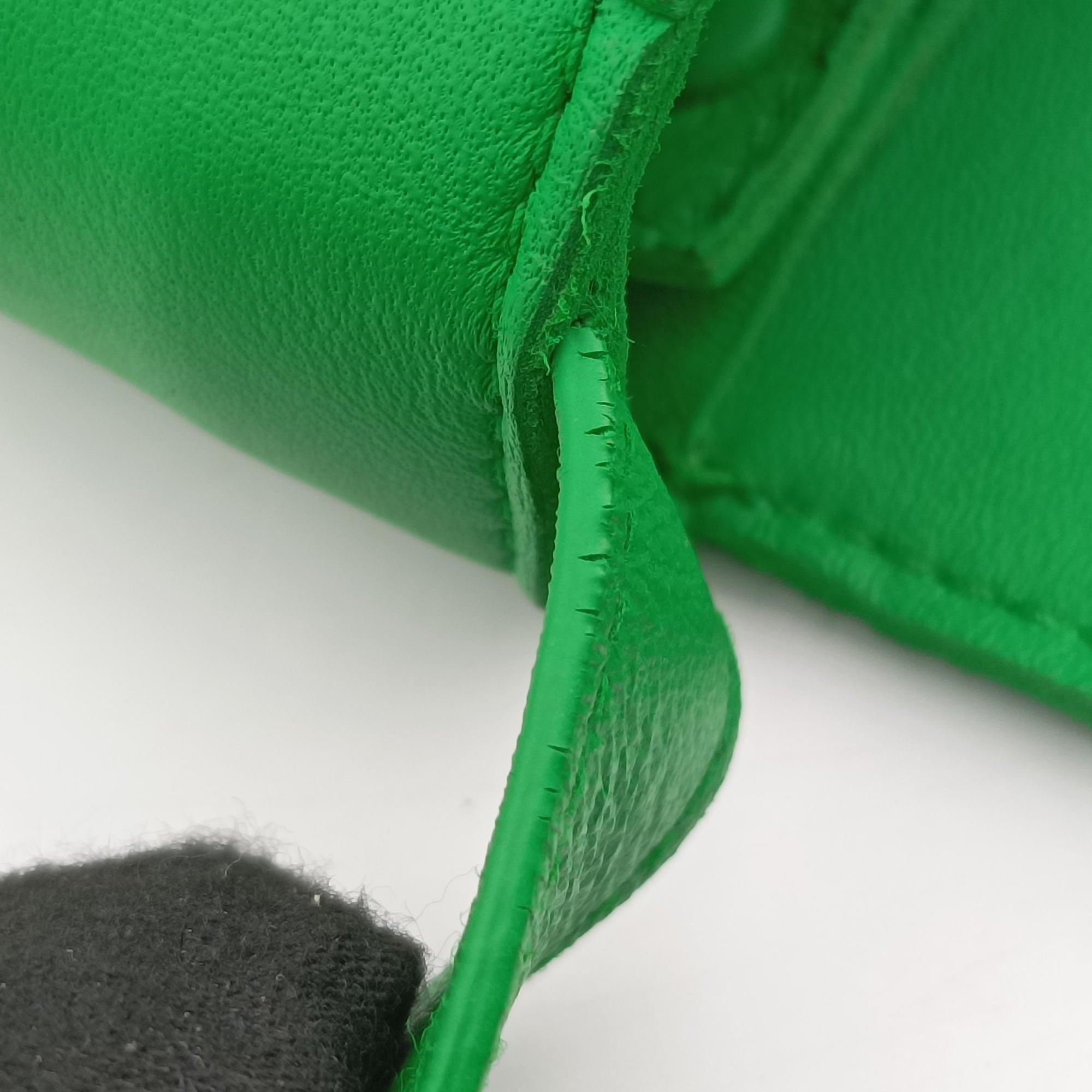 Pre-owned Bottega Veneta candy cassette Green lambskin  shoulderbag | stylenewstar