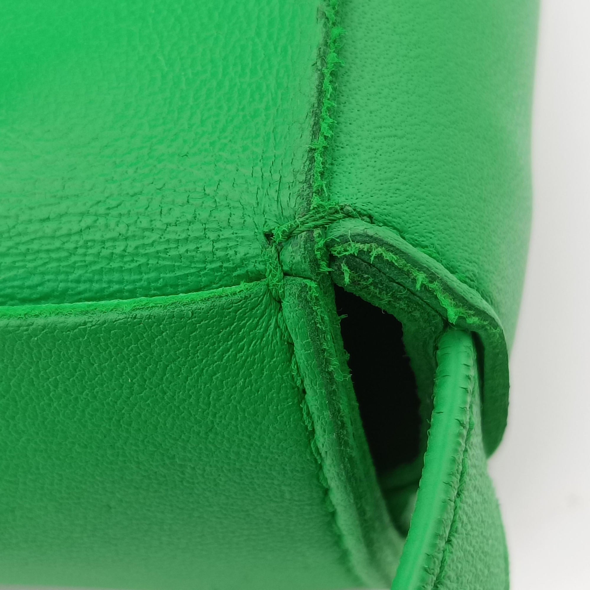 Pre-owned Bottega Veneta candy cassette Green lambskin  shoulderbag | stylenewstar