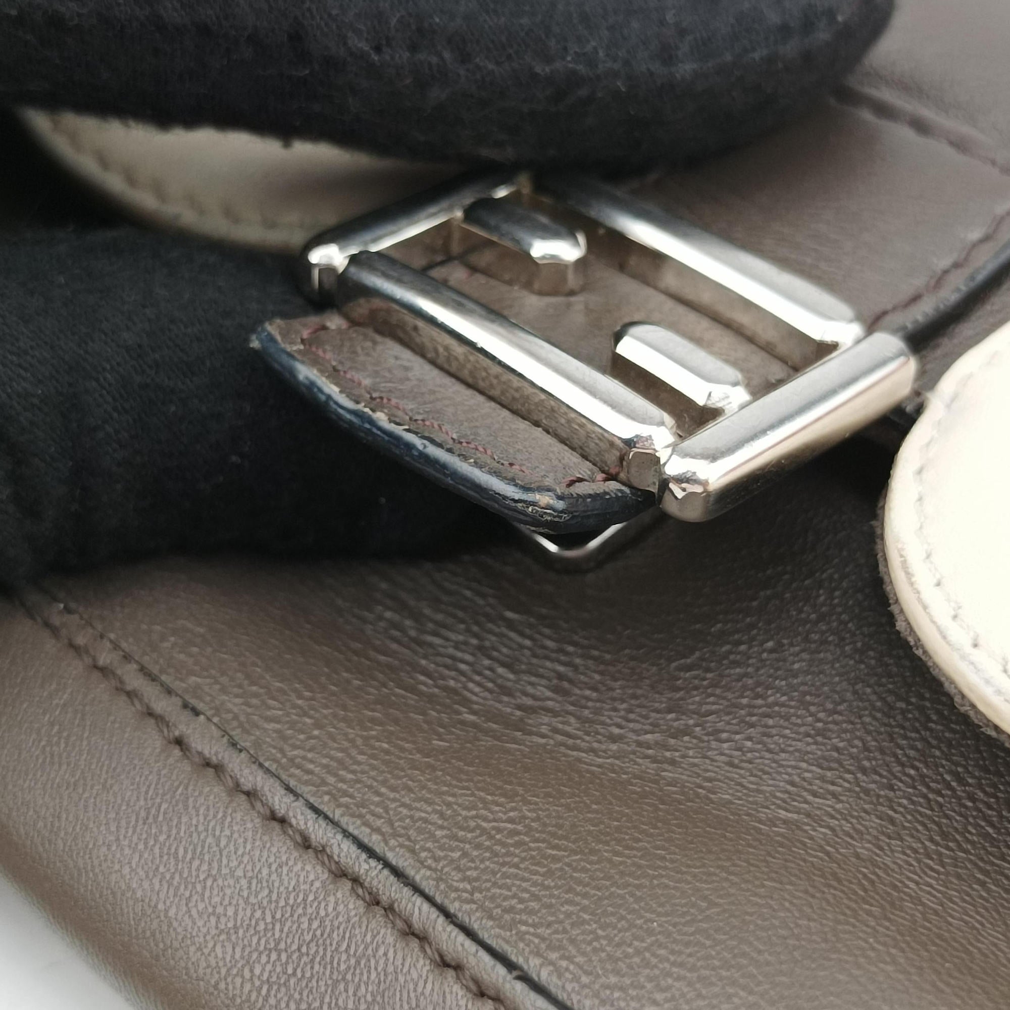 Secondhand Fendi monster micro Baguette Brown Leather 8M0354 shoulderbag | stylenewstar