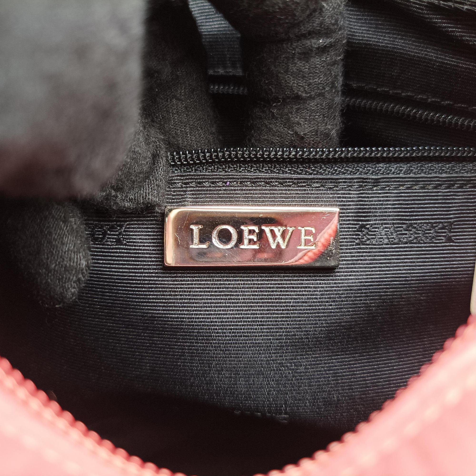 Pre-owned Loewe Half Moon Bag Pink Leather  shoulderbag | stylenewstar