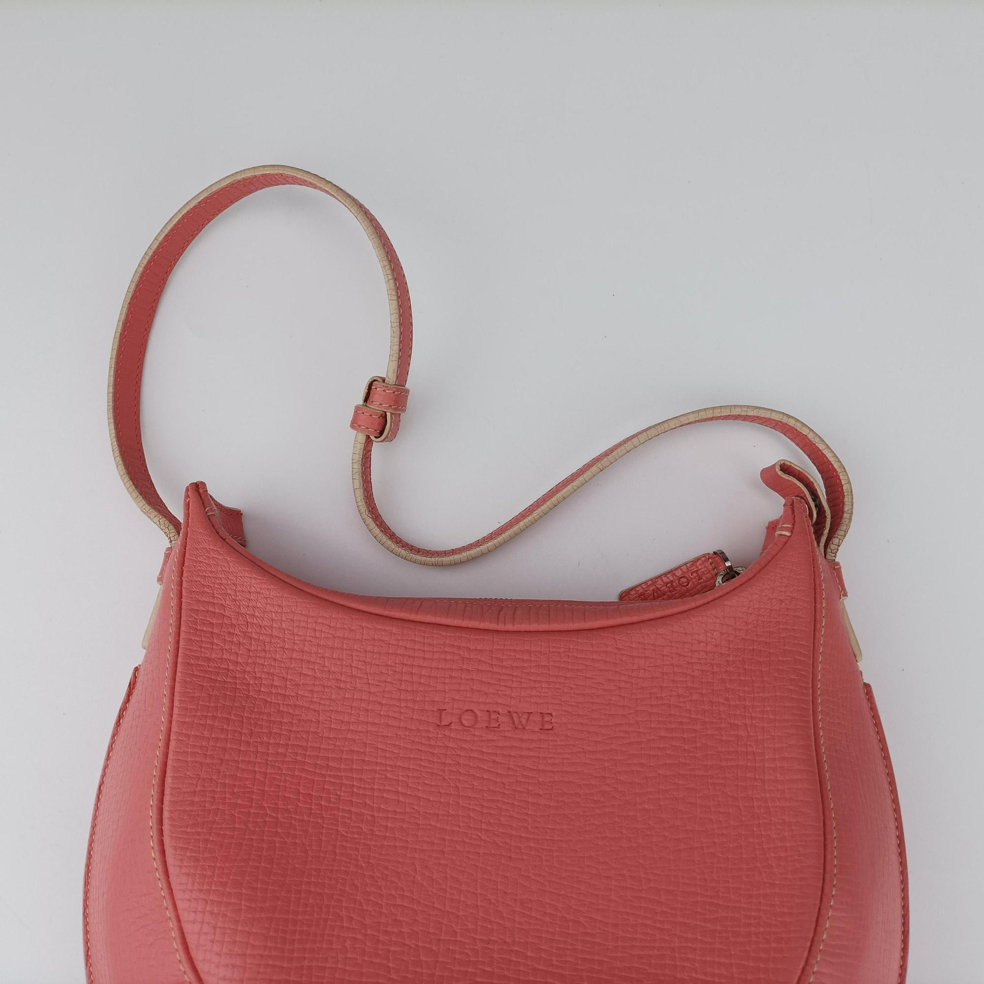 Pre-owned Loewe Half Moon Bag Pink Leather  shoulderbag | stylenewstar