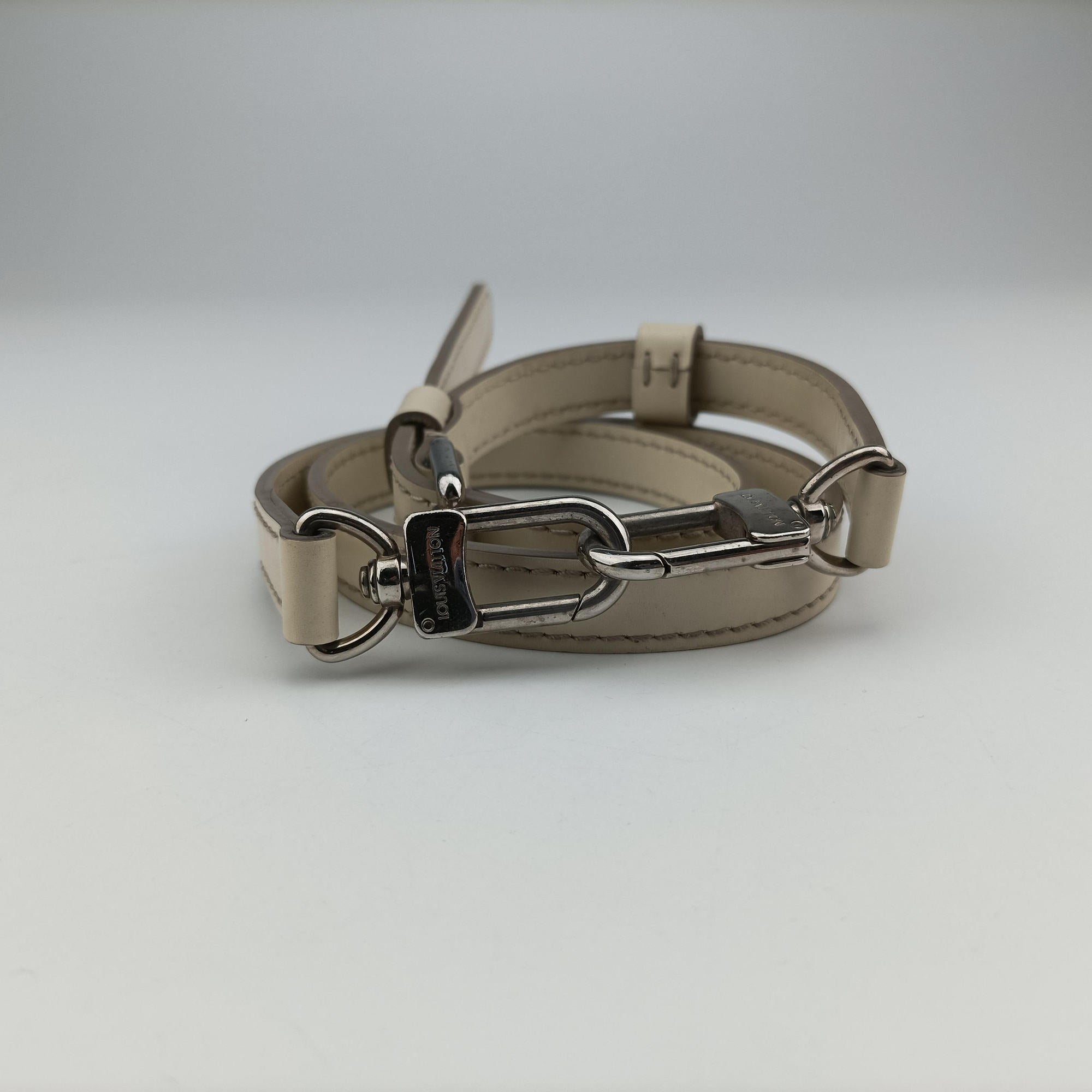Pre-owned Louis Vuitton Brea MM IVOIRE EPI M40330 shoulderbag | stylenewstar