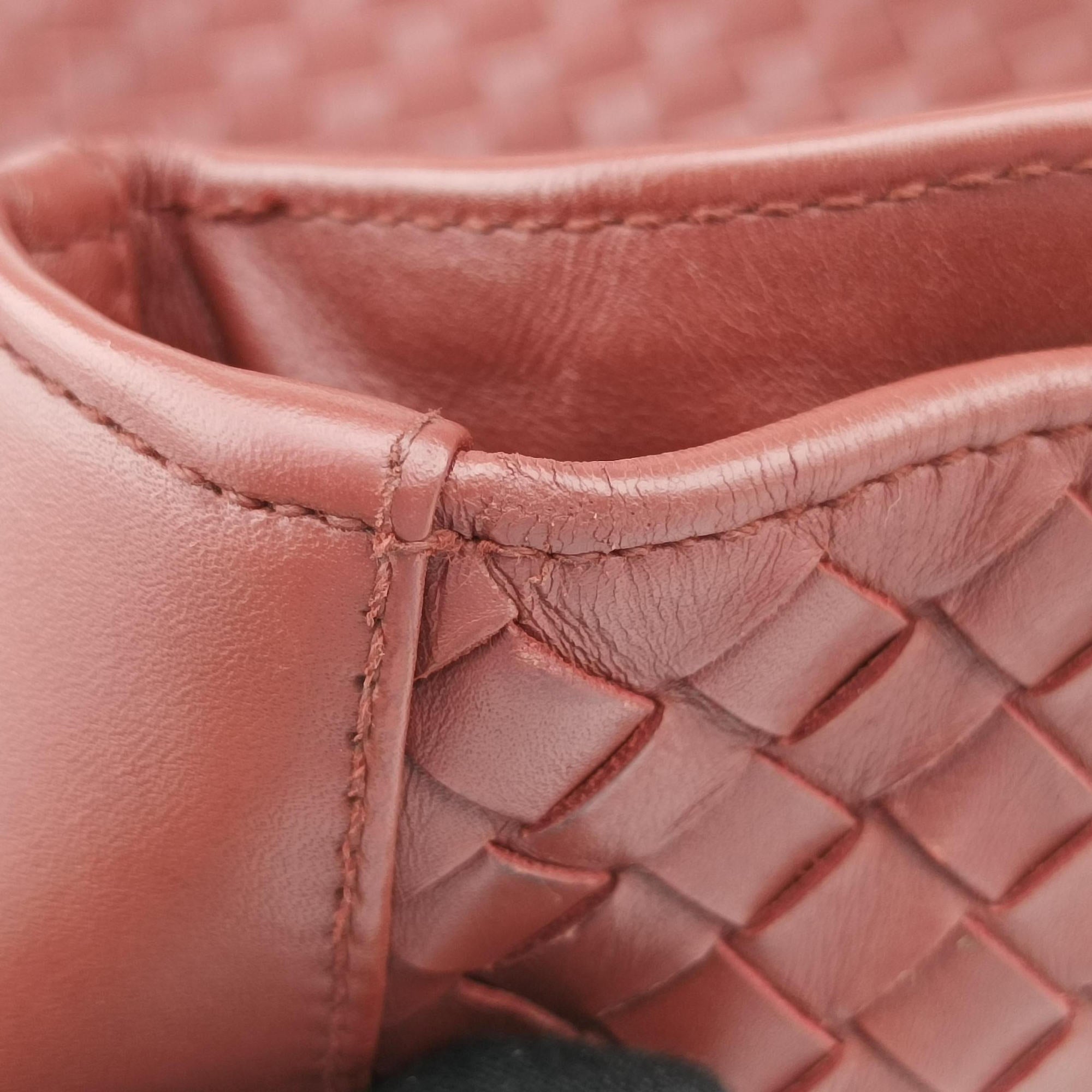 Pre-owned Bottega Veneta Intrecciato Shopper Acatl Red lambskin  handbag | stylenewstar