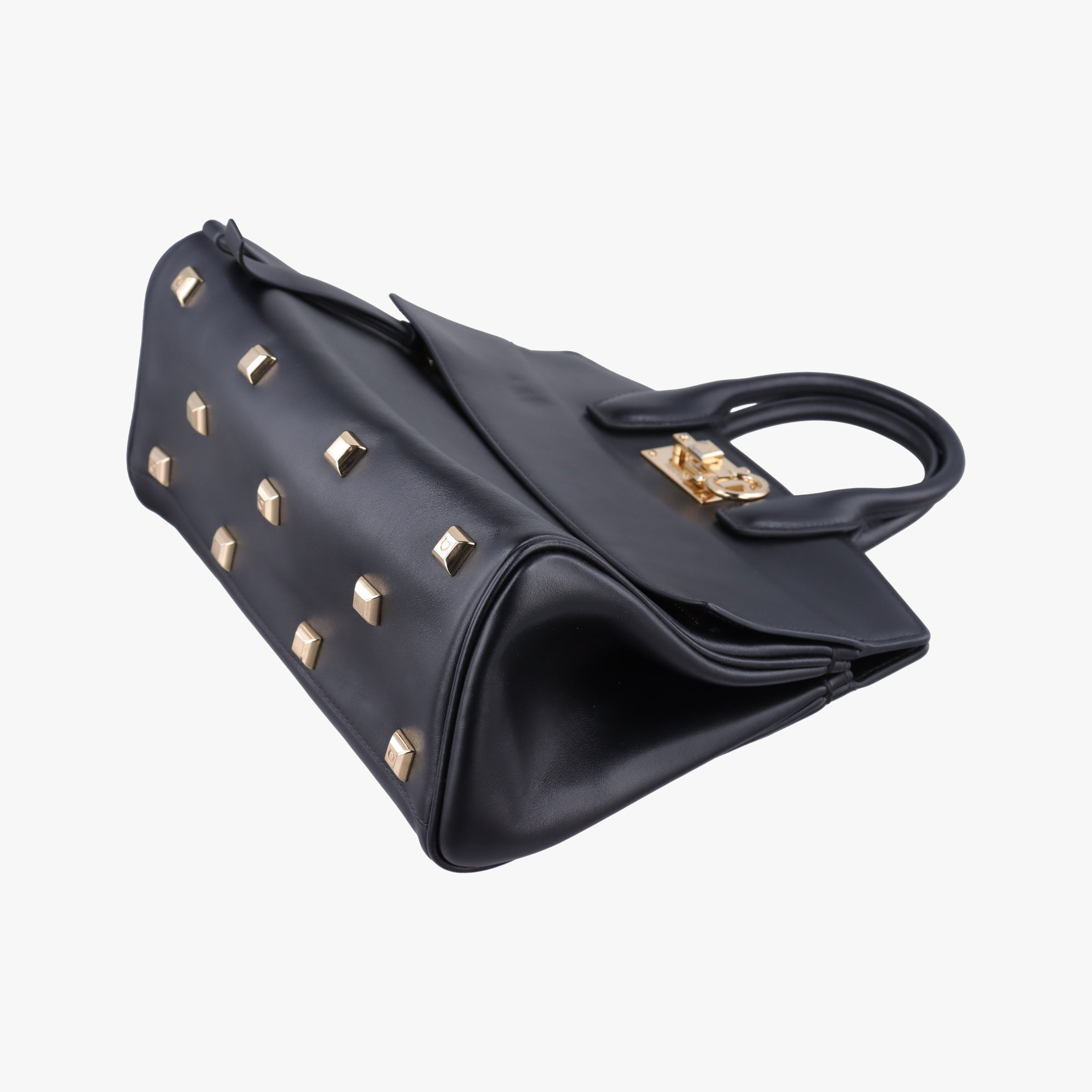 Pre-owned Ferragamo Gancini Black Leather FZ-21 H159 shoulderbag | stylenewstar
