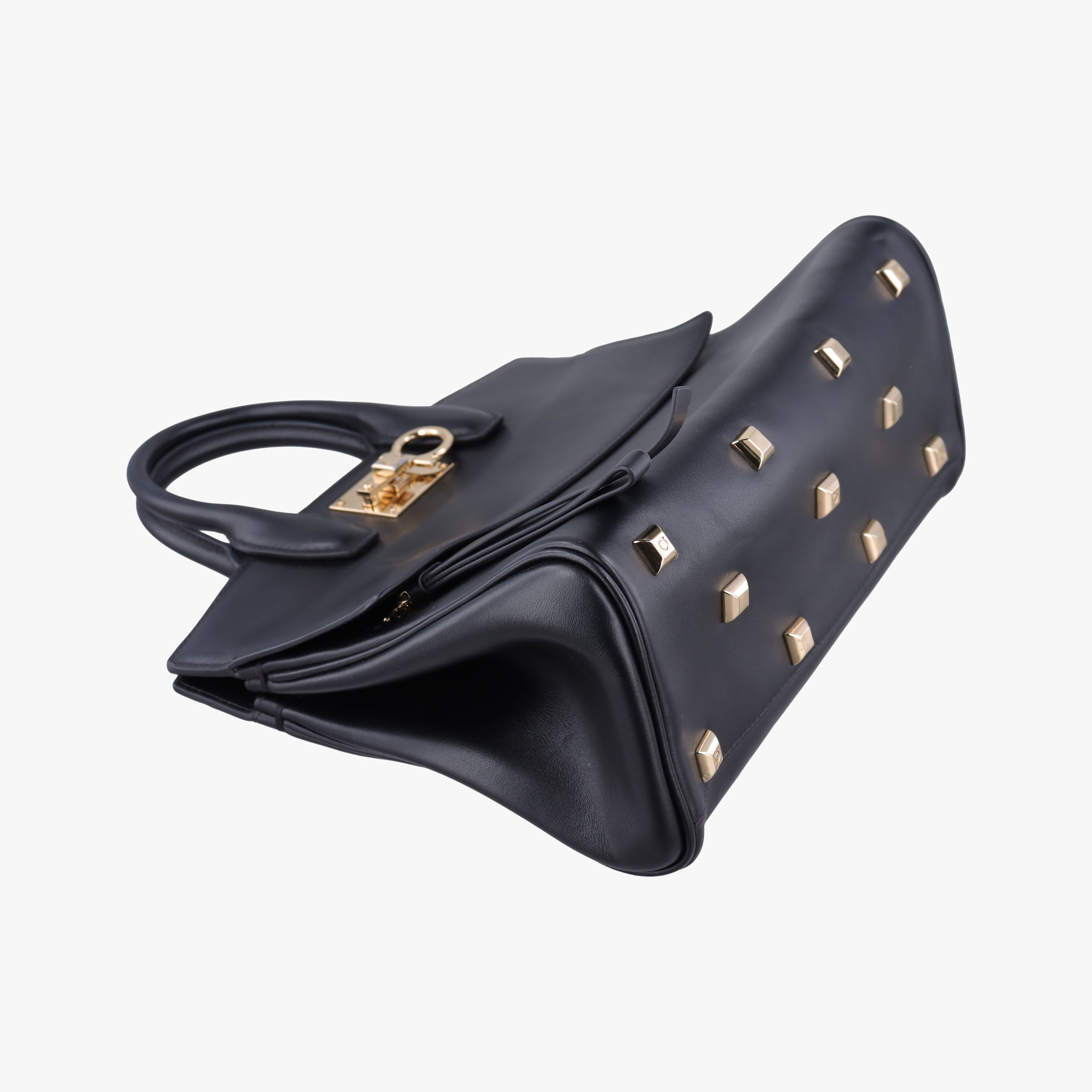 Pre-owned Ferragamo Gancini Black Leather FZ-21 H159 shoulderbag | stylenewstar