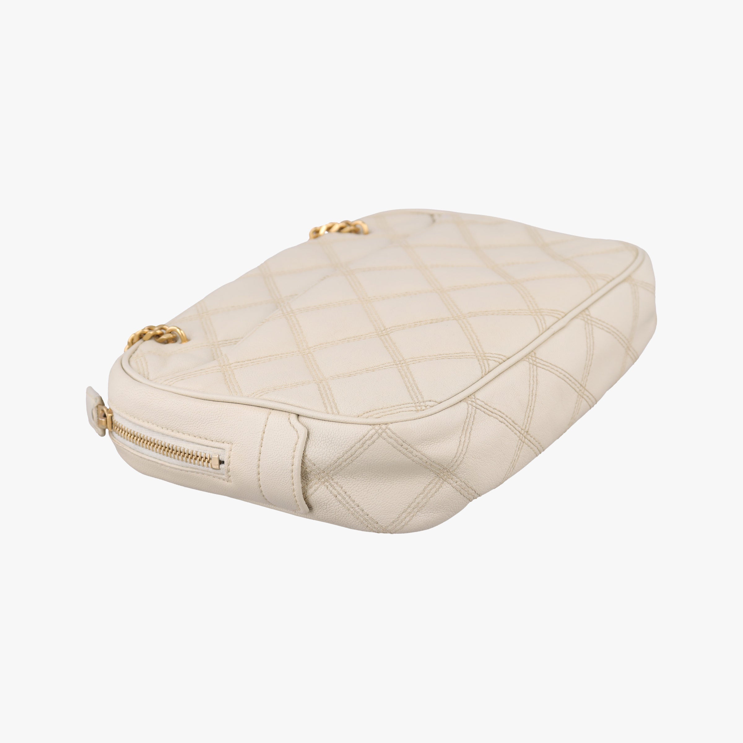 Pre-owned Yves Saint Laurent Quilted White Leather 582463 shoulderbag | stylenewstar
