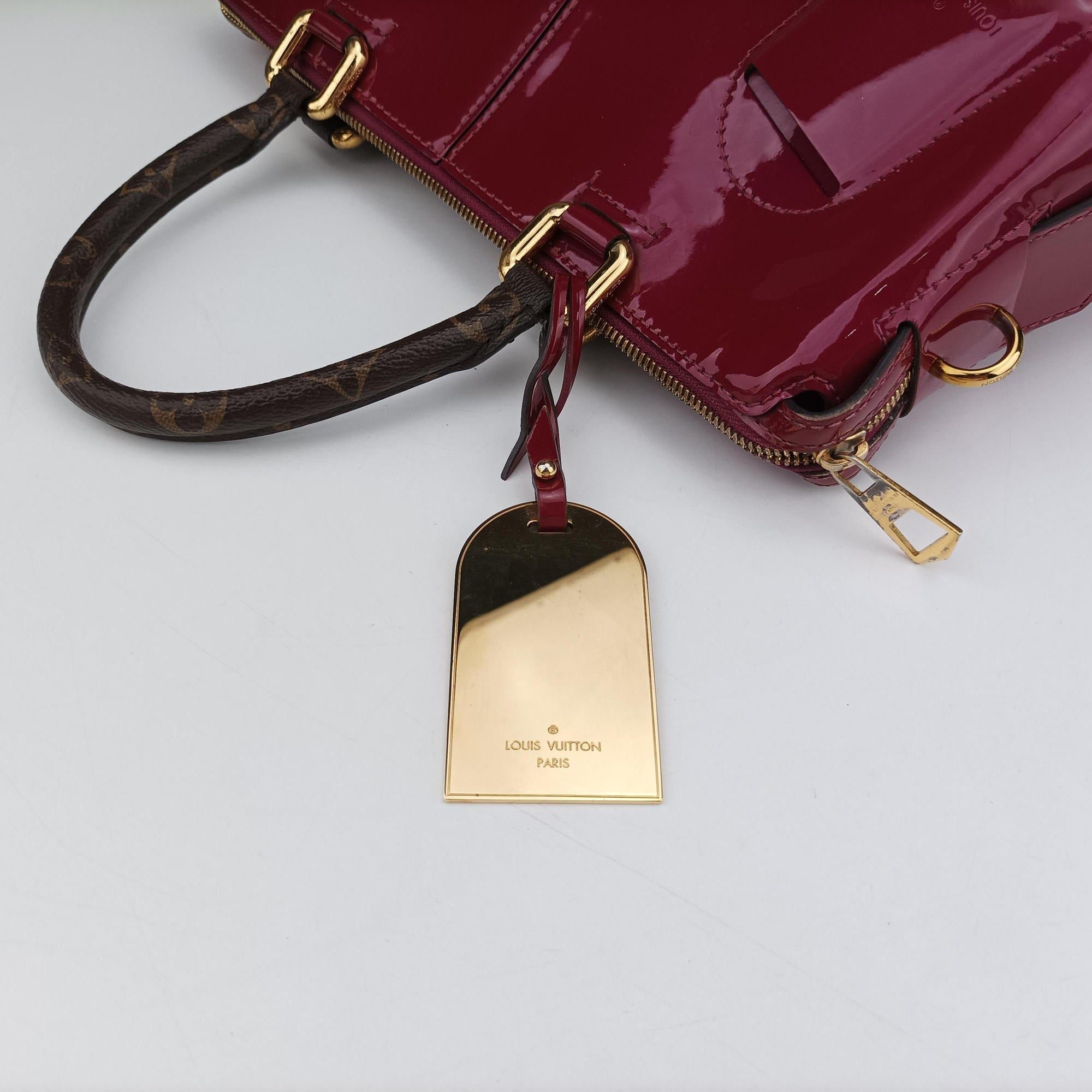 Pre-owned Louis Vuitton MIROIR TOTE MAGENTA Vernis M54640 shoulderbag | stylenewstar