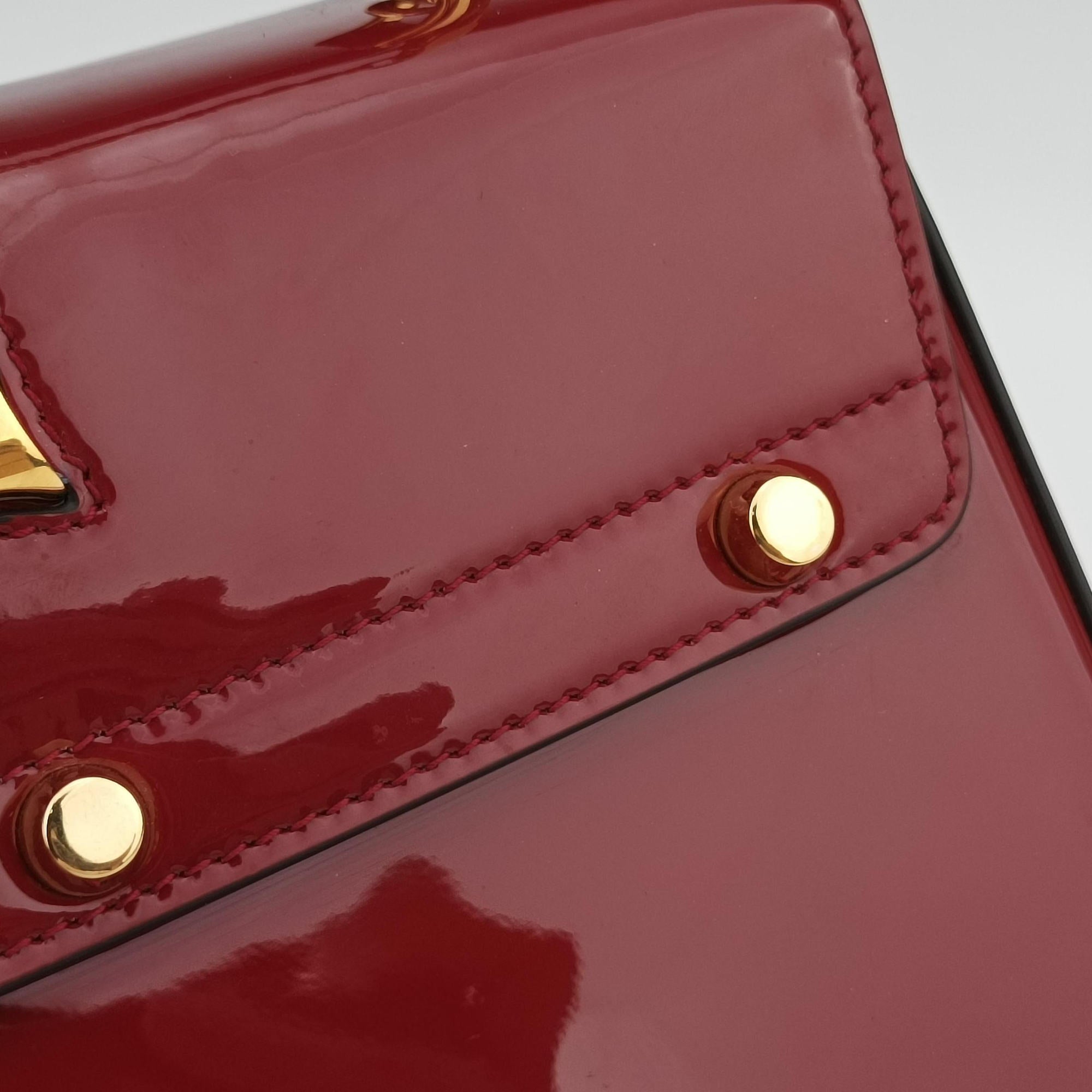 Pre-owned Gucci Sylvie Red Patent Leather 589479 shoulderbag | stylenewstar