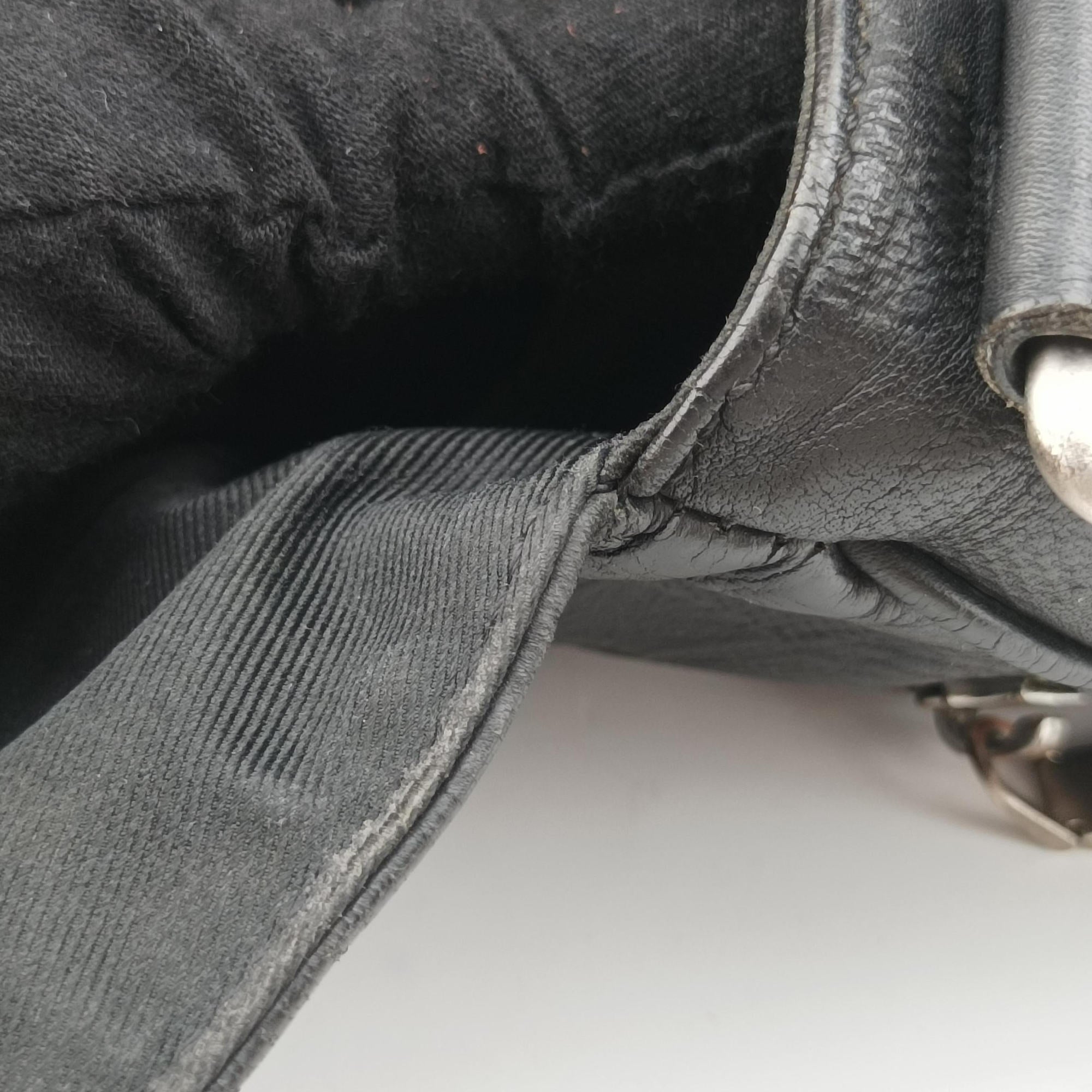 Pre-owned Louis Vuitton District MM Noir Damier Infini  N41284 shoulderbag | stylenewstar