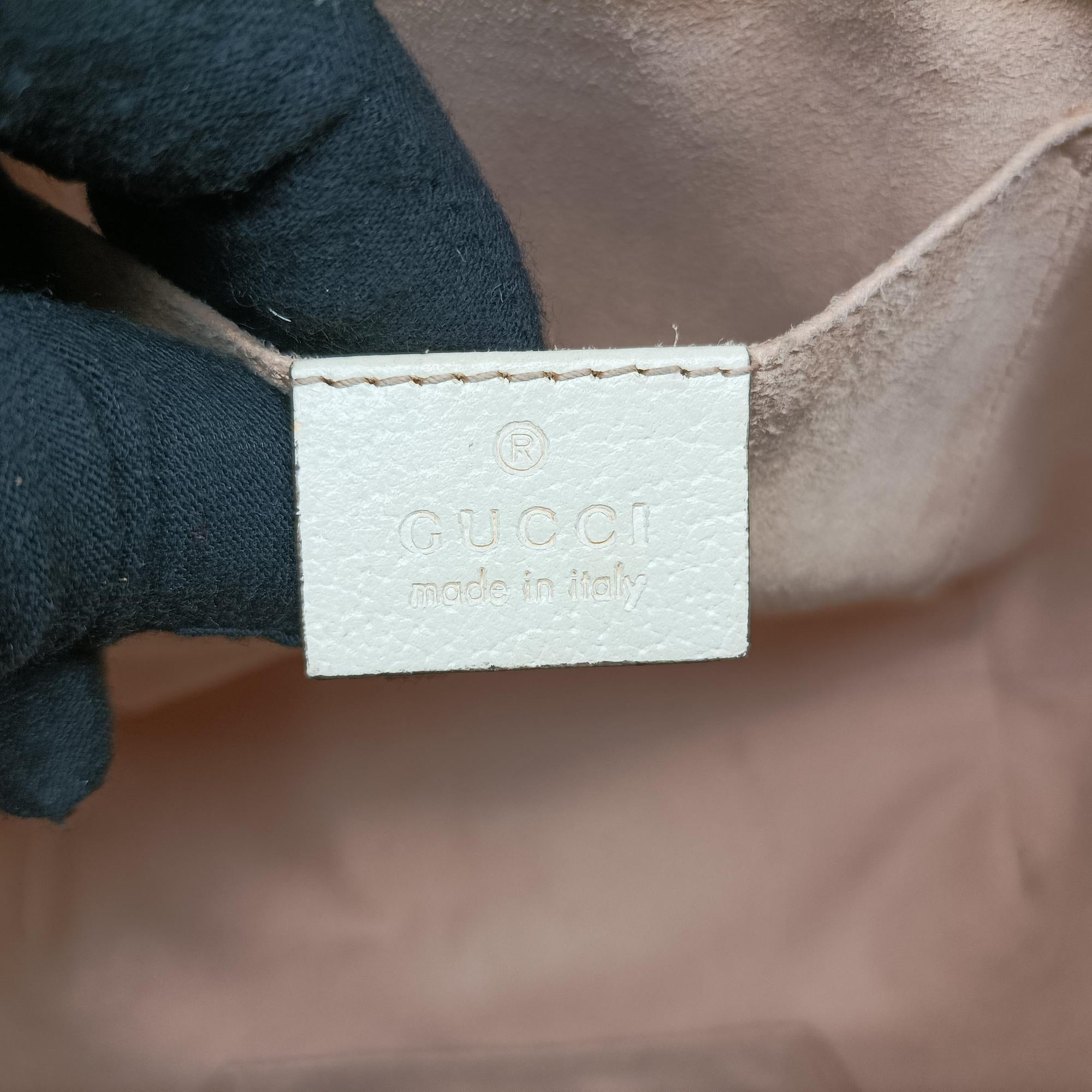 Vintage Gucci Ophidia White Leather 547551 shoulderbag | stylenewstar