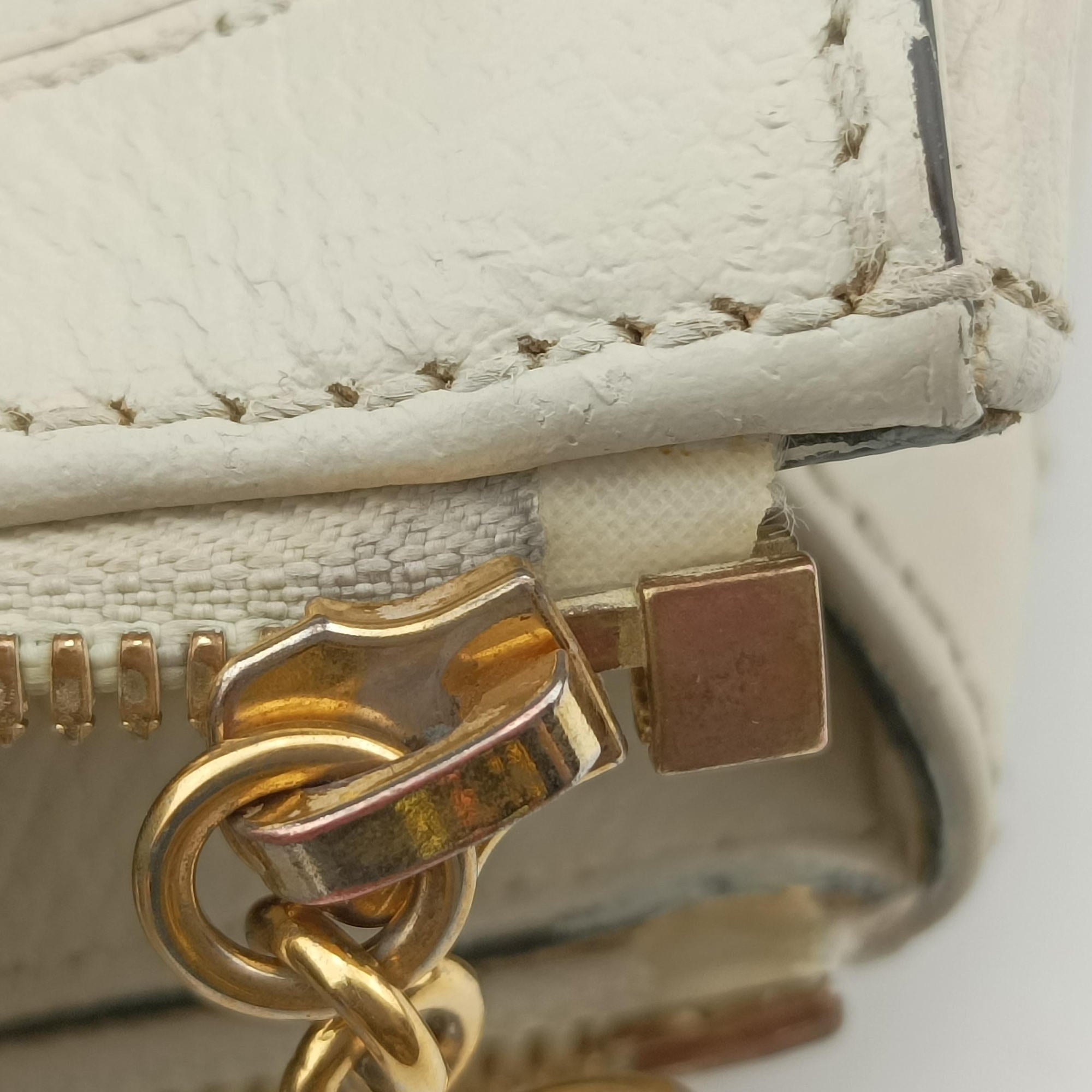 Vintage Gucci Ophidia White Leather 547551 shoulderbag | stylenewstar