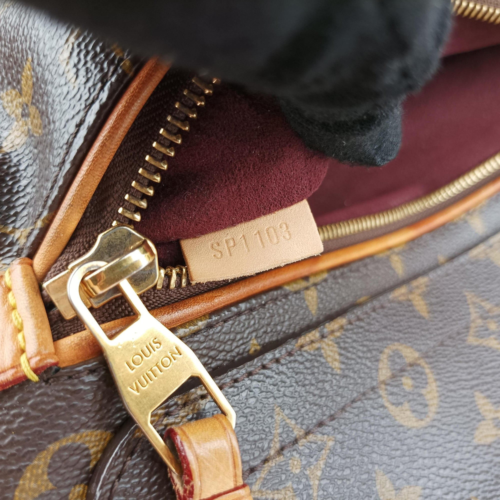 Vintage Louis Vuitton OLYMPE Brown×QUETSCHE Monogram Canvas×calf leather M40926 handbag | stylenewstar