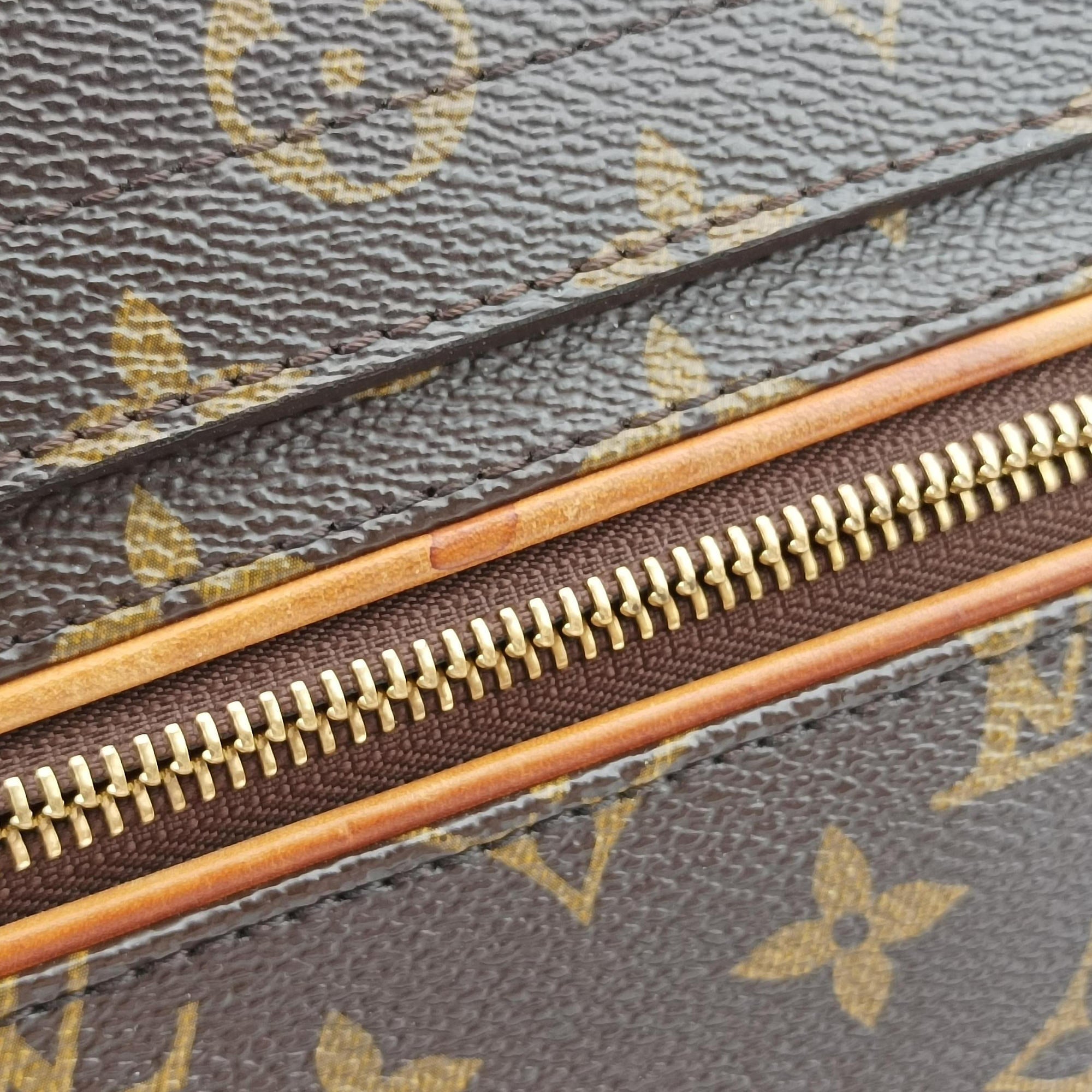 Vintage Louis Vuitton OLYMPE Brown×QUETSCHE Monogram Canvas×calf leather M40926 handbag | stylenewstar
