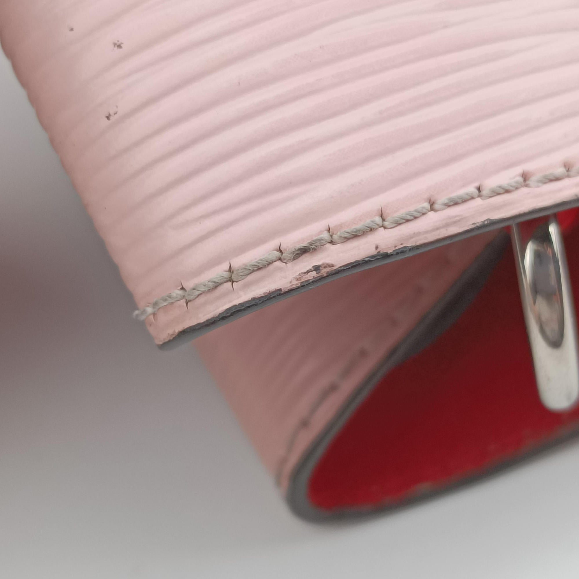 Pre-owned Louis Vuitton NeoNoe BB Rose Valerine Epi M53609 shoulderbag | stylenewstar