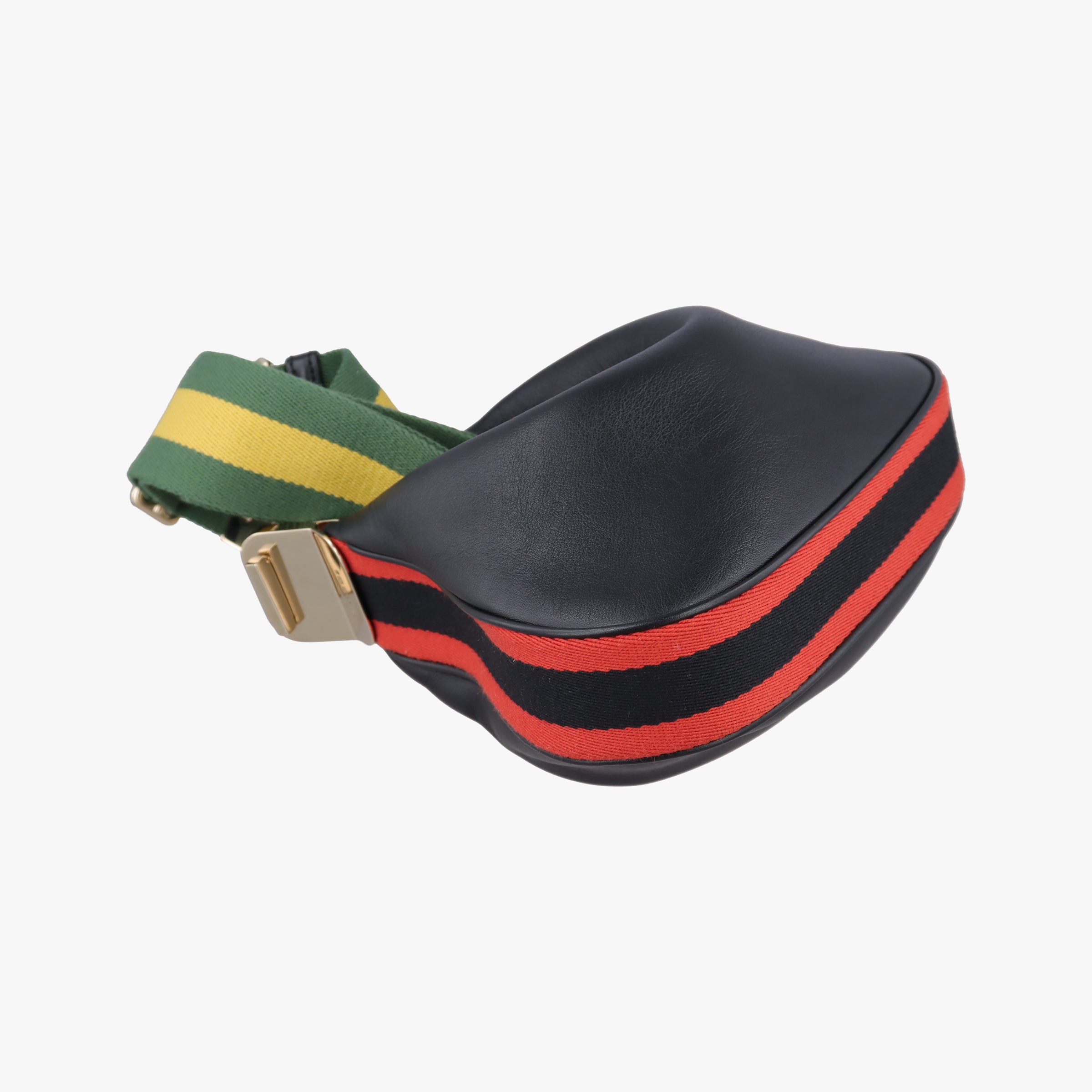 Pre-owned Gucci ATTACHE Black Leather 699409 shoulderbag | stylenewstar