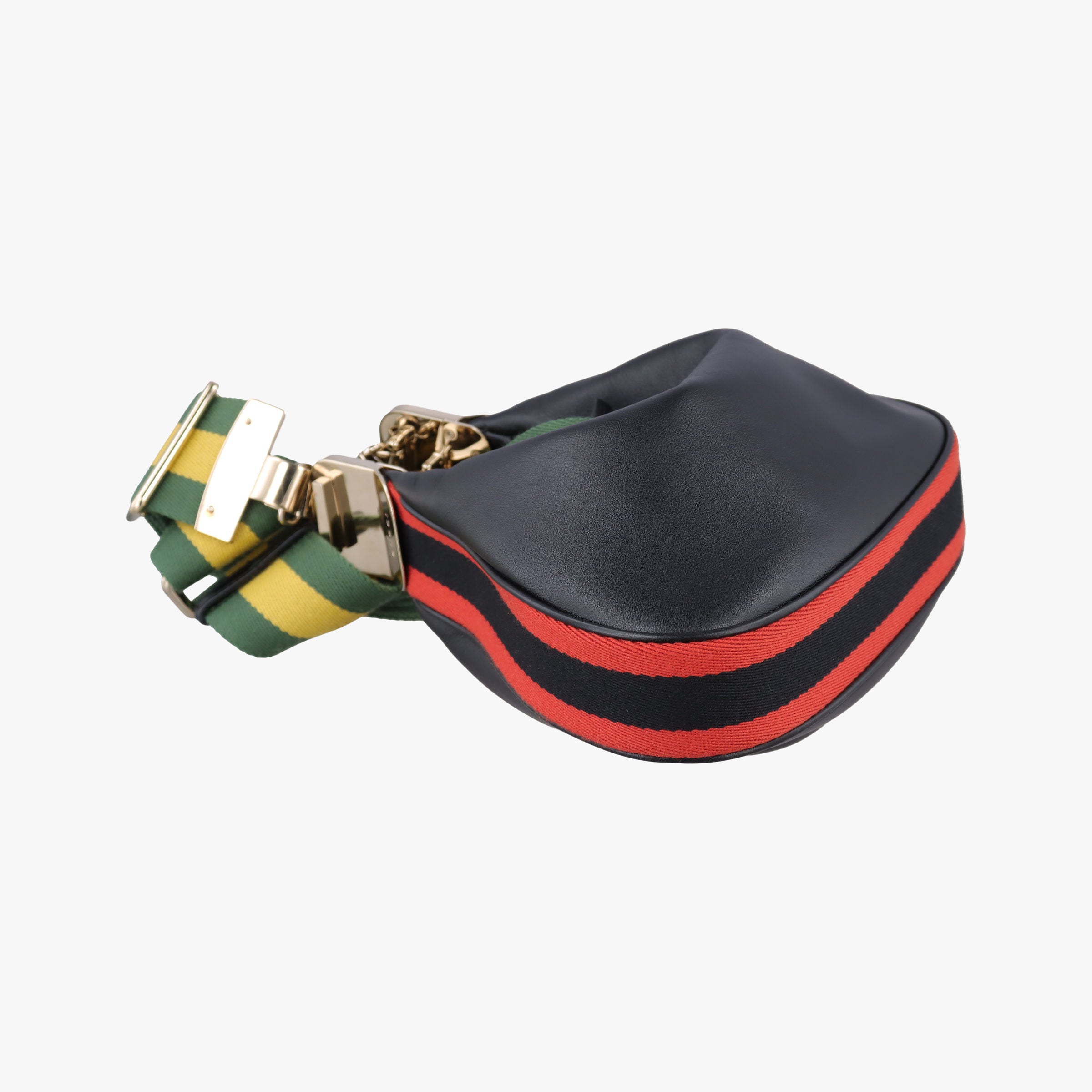 Pre-owned Gucci ATTACHE Black Leather 699409 shoulderbag | stylenewstar