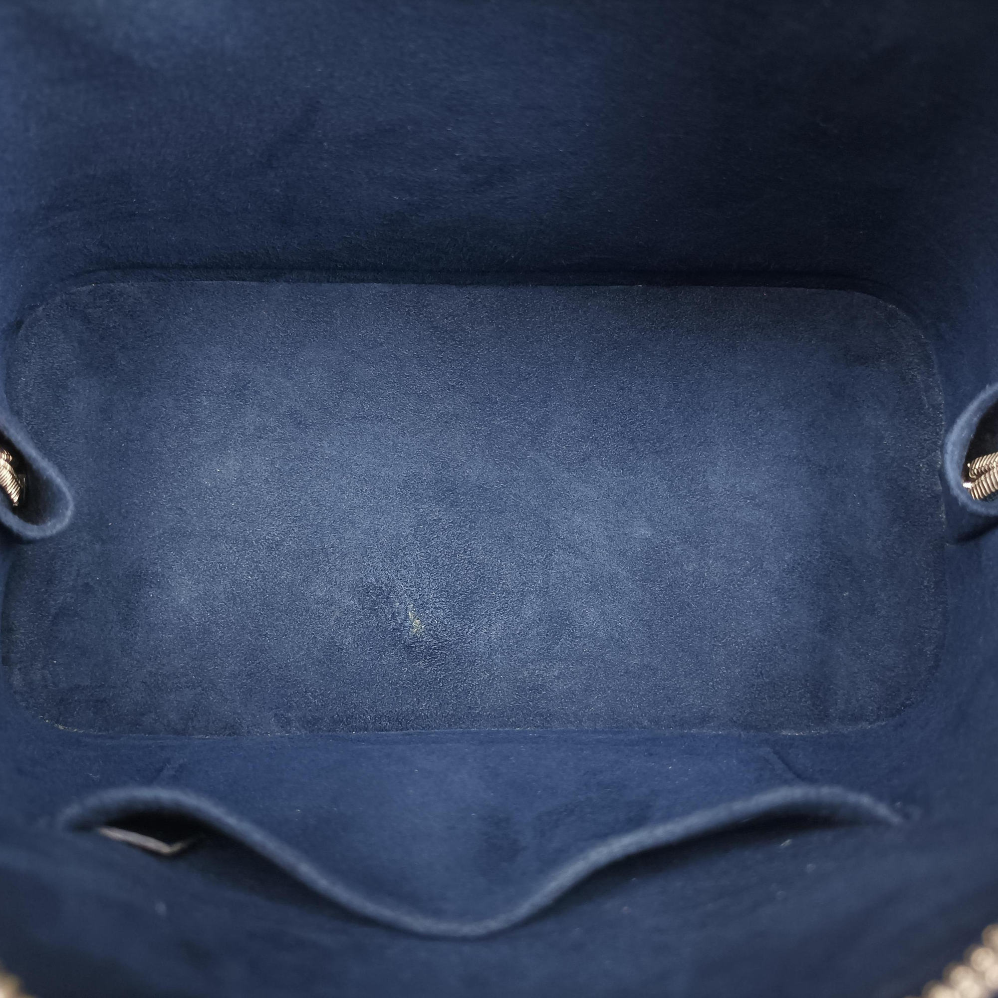 Vintage Louis Vuitton Alma BB navy Epi M40855 shoulderbag | stylenewstar